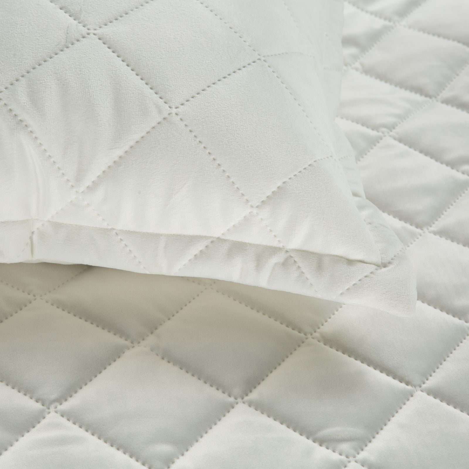 0e4366d4e6e6cd1f4782a546da6df57b