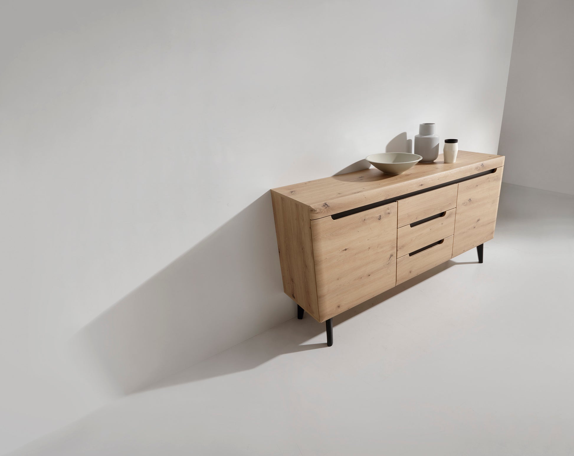 Kumode OST 160/83/40 cm - N1 Home