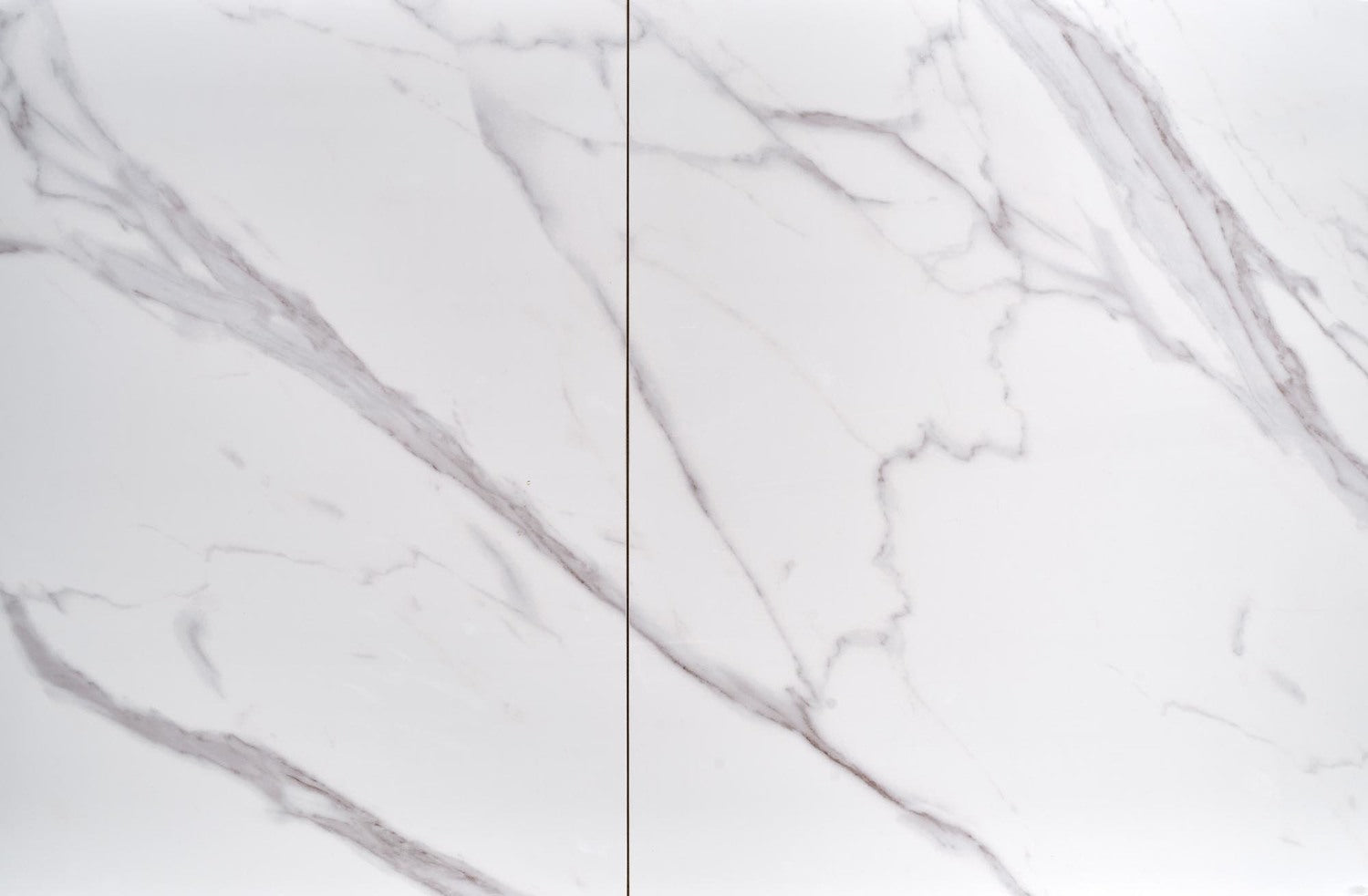 OS izgalāmams galds, baltais marmors / melns