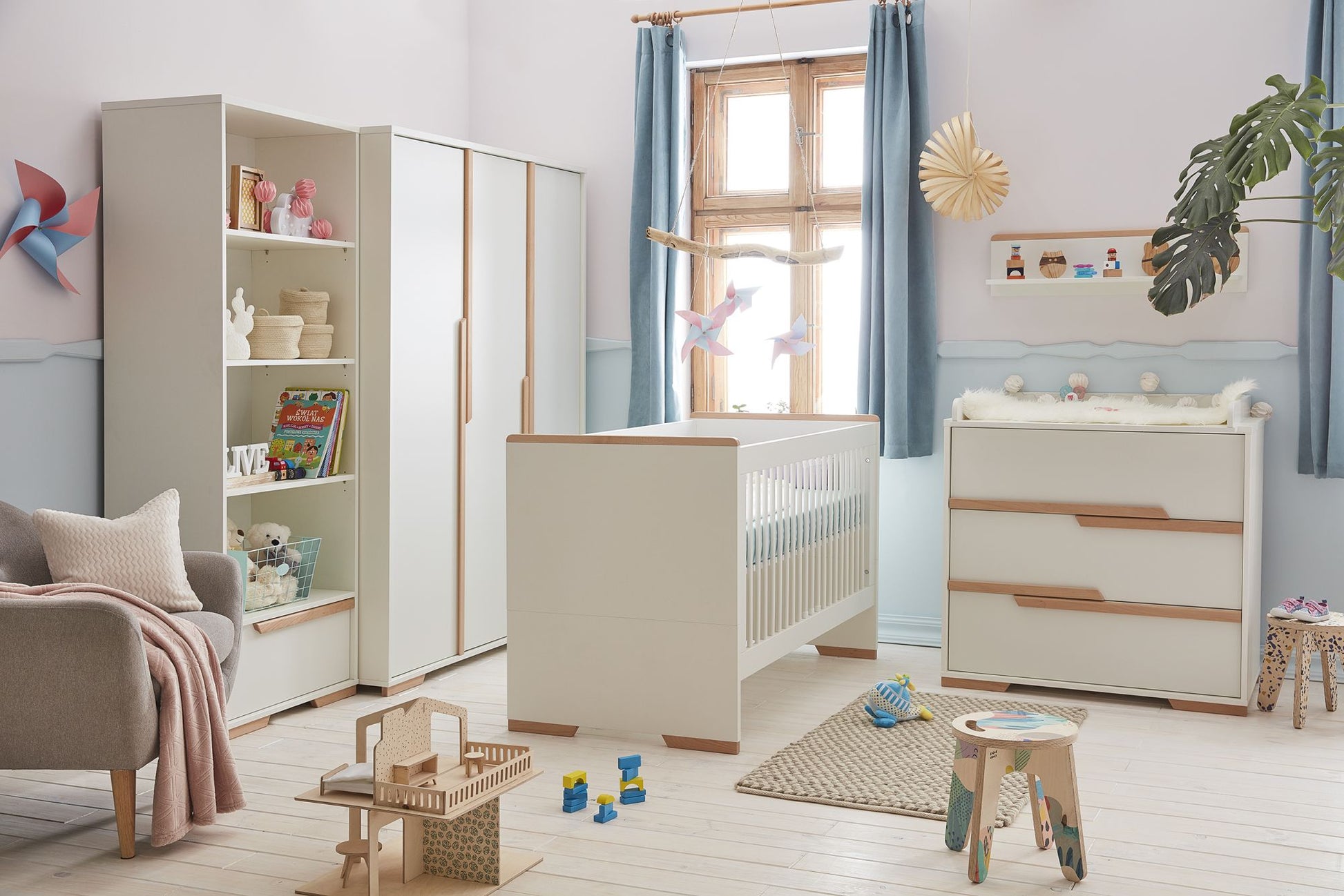 3 atvilktņu kumode SONI 56/98/93 cm balts - N1 Home