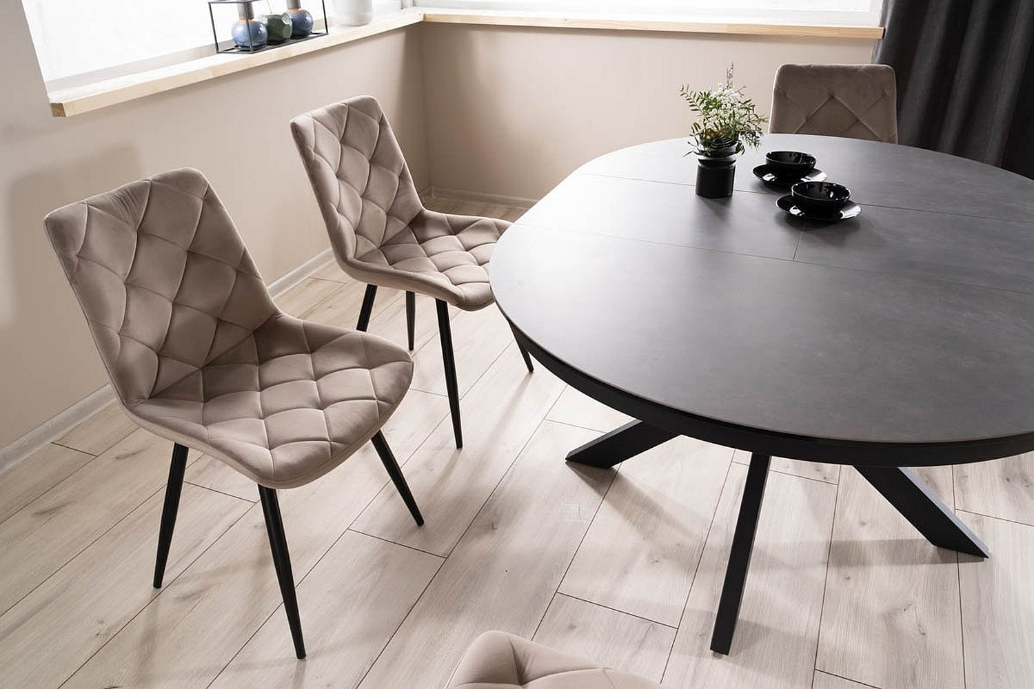 RALPH SAMTA KRĒSLS MELNS RĀMIS/OLĪVU