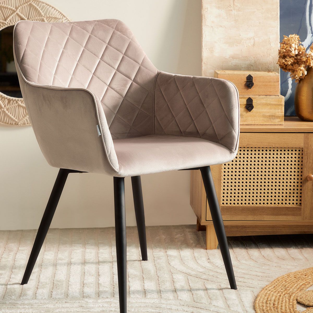 SHELTON bēšs samta krēsls 56x60x84cm