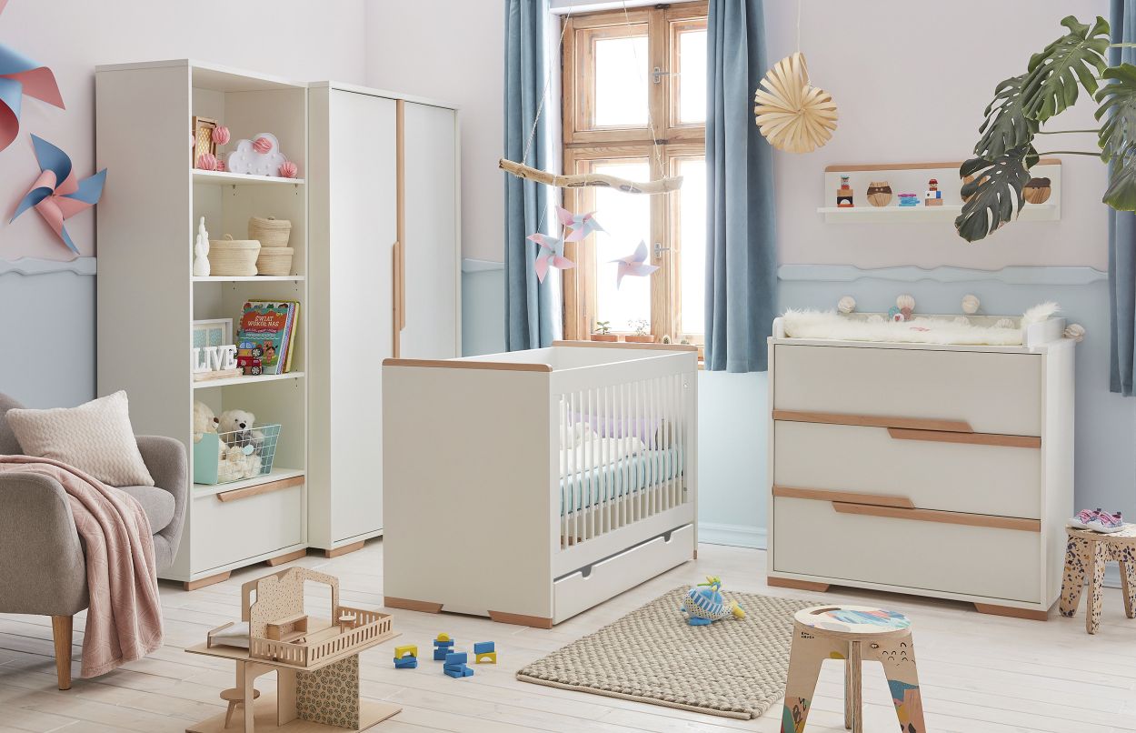 3 durvju skapis SONI 145/56/195 cm balts - N1 Home