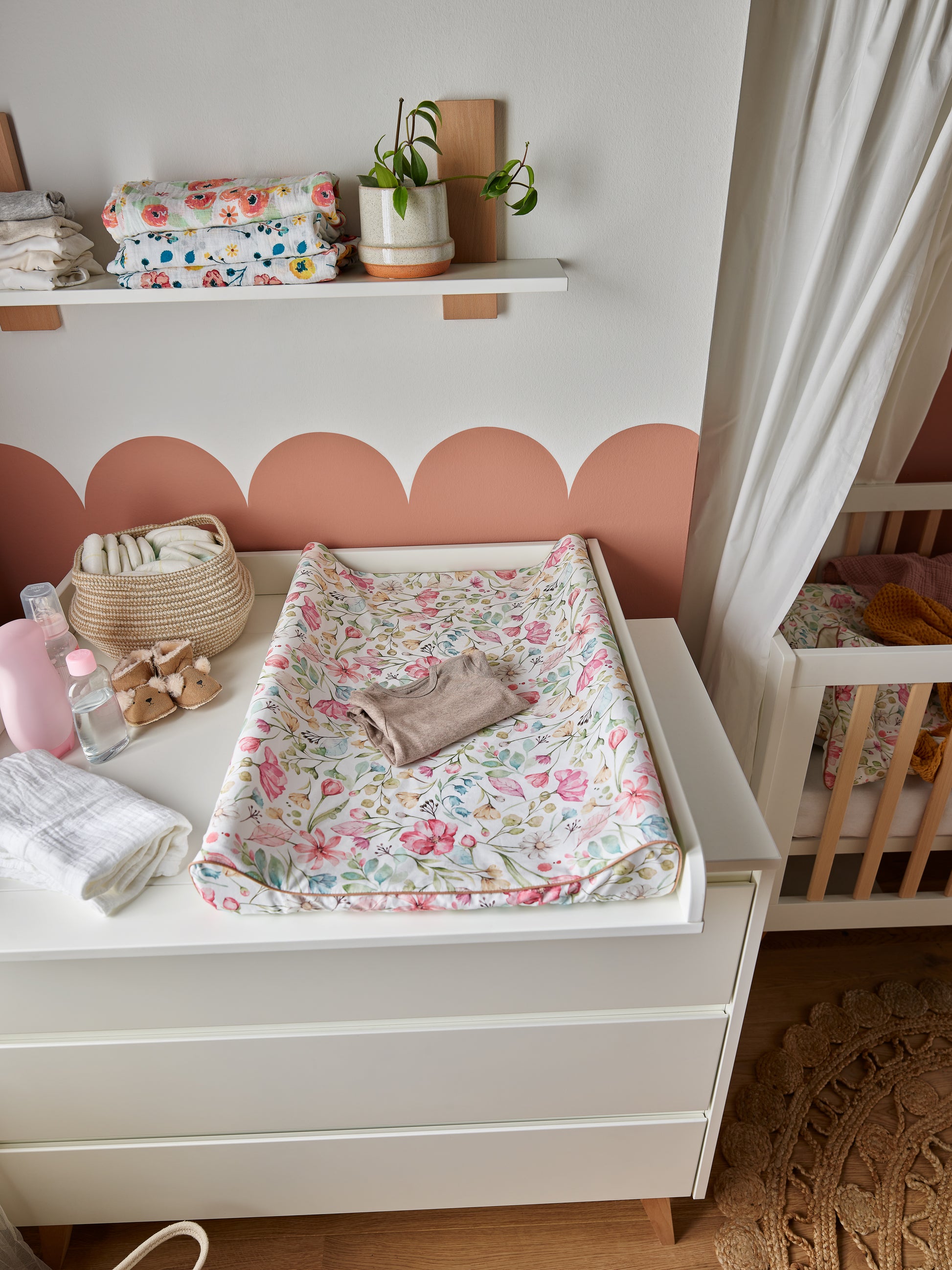 Kumode AIVA 52/100/92 cm balts - N1 Home