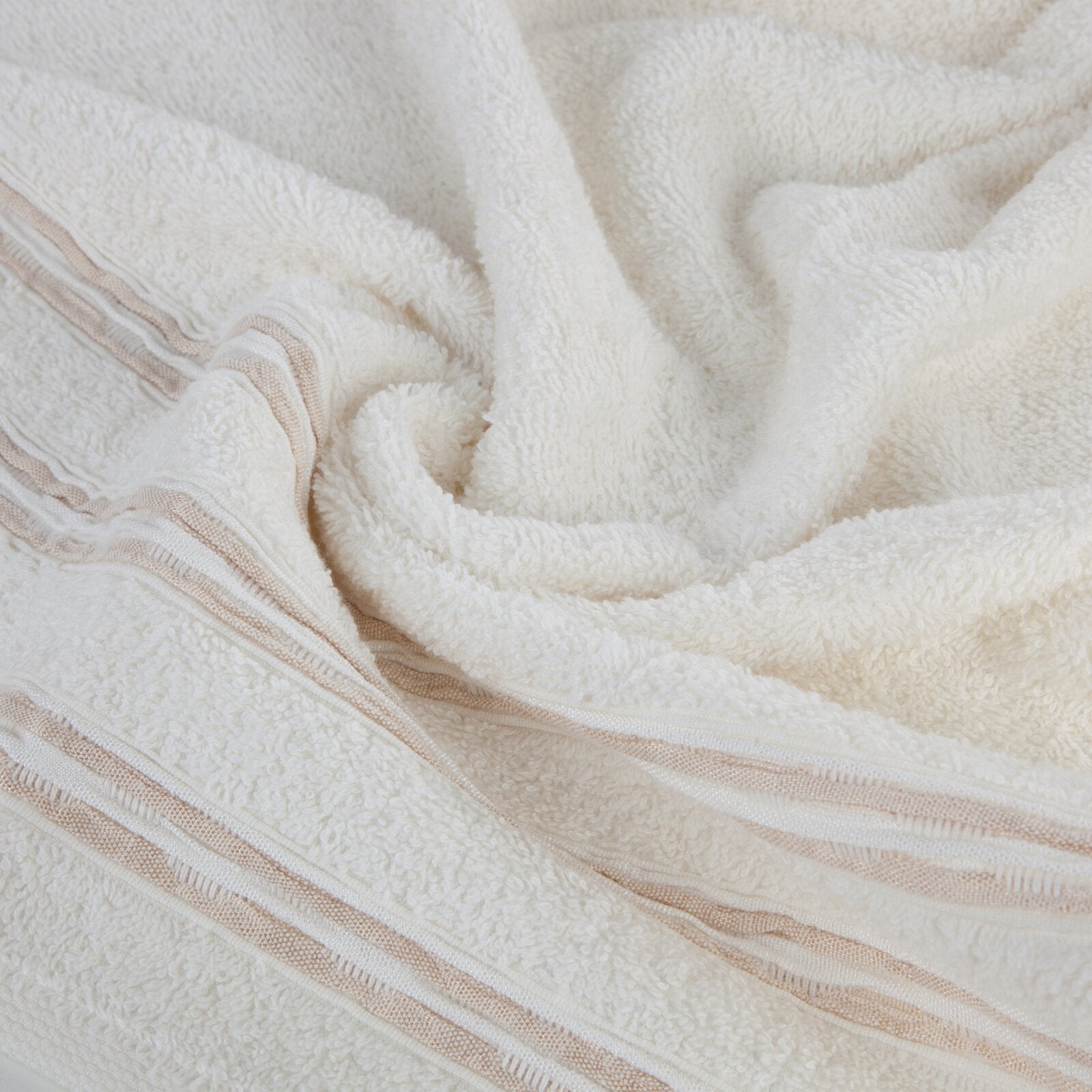 29ae6bff3fe20bb9c33bbc1ea49e21e3