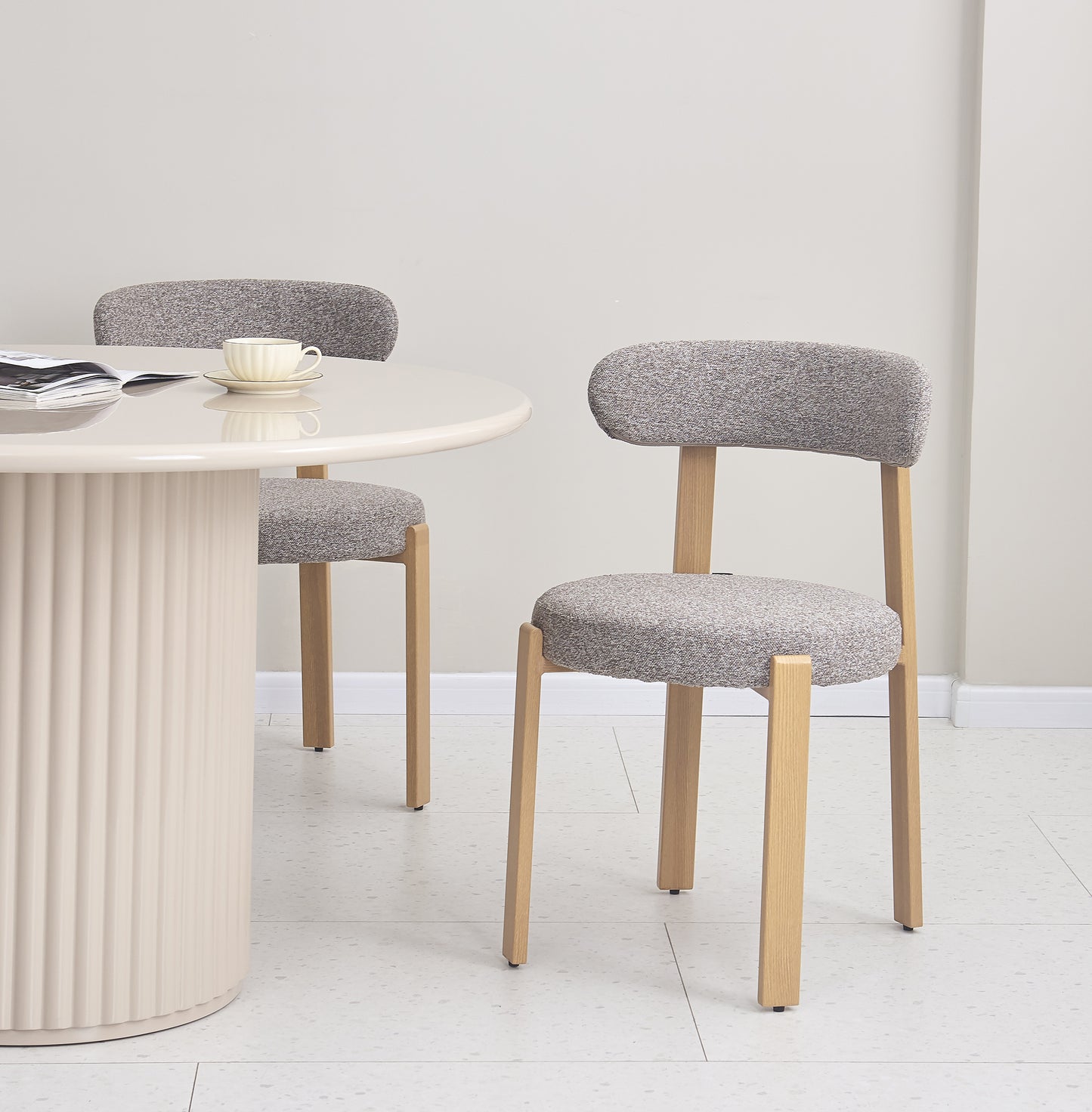 Galds Prino 120/120/76 cm taupe - N1 Home