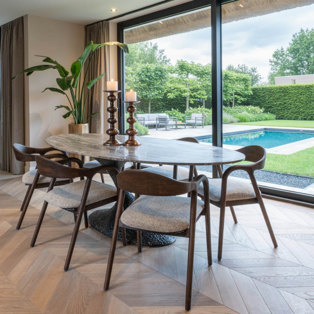 Galds Russo Richmond Interiors 235/76/110 cm ash brown oval