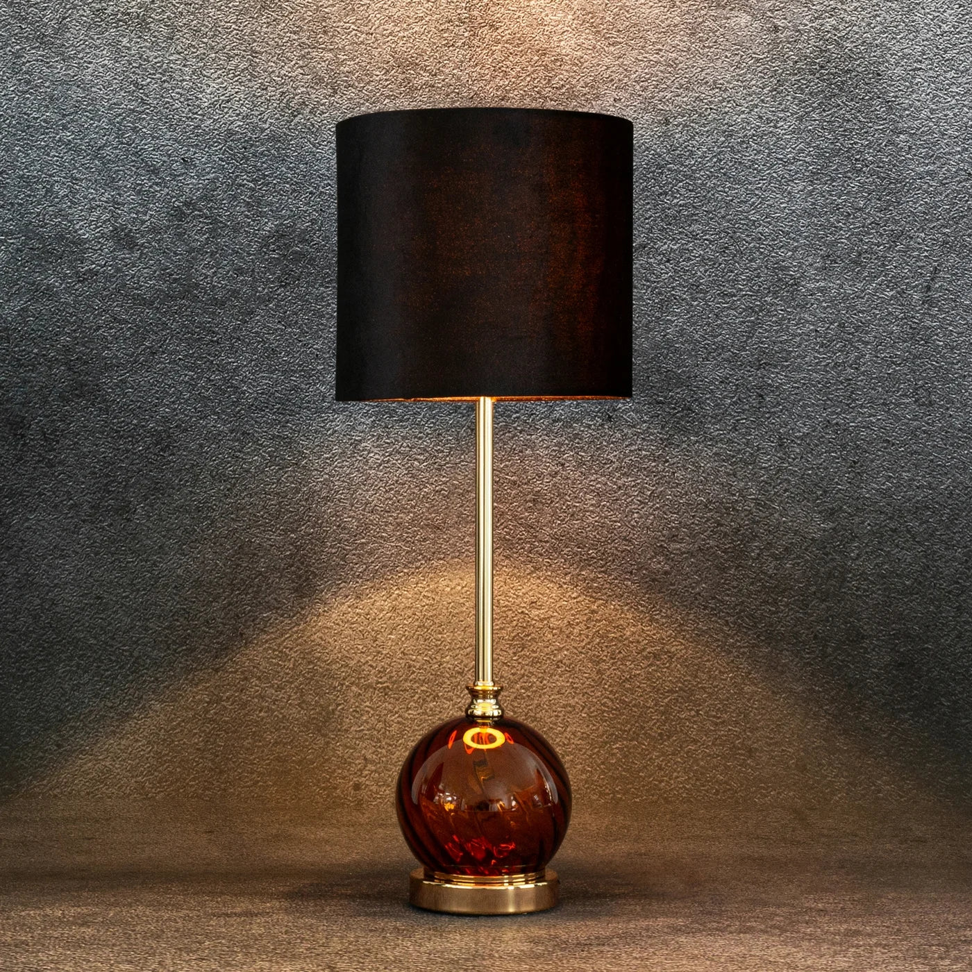 Galda lampa Vale 26/68 cm melns/zelts - N1 Home