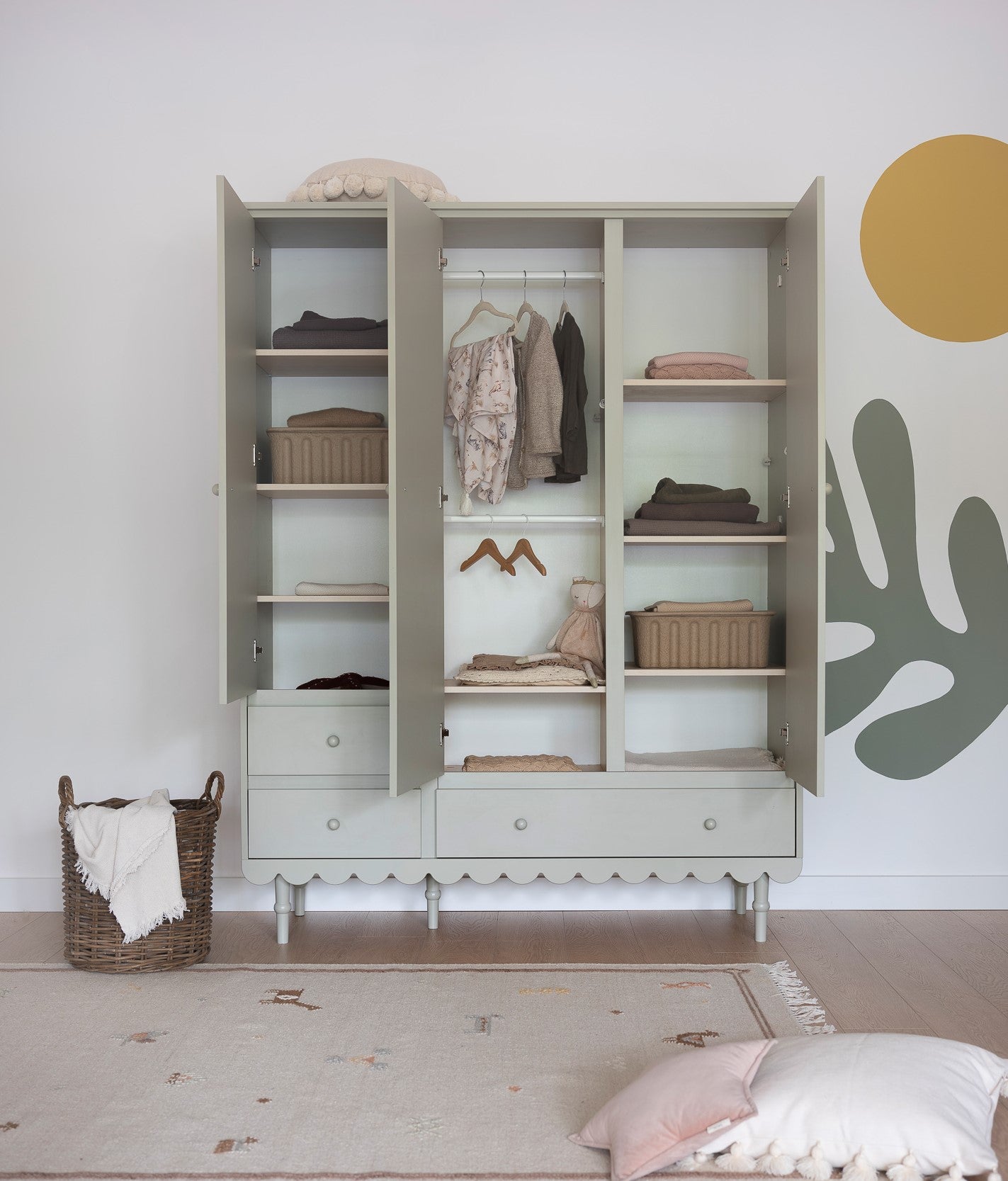 Skapis Bubi 203 x 154 x 50 cm olīves - N1 Home