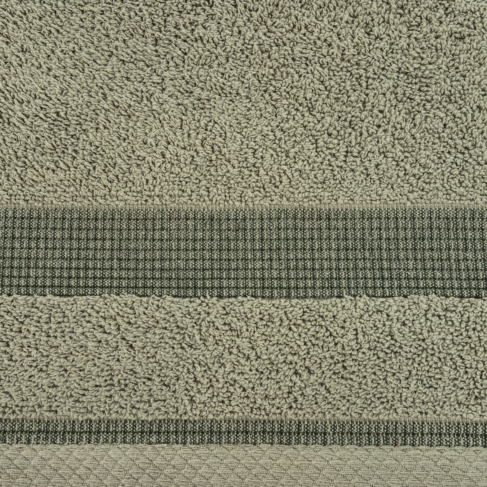 6700521d74d4559968acf35bb218f84a