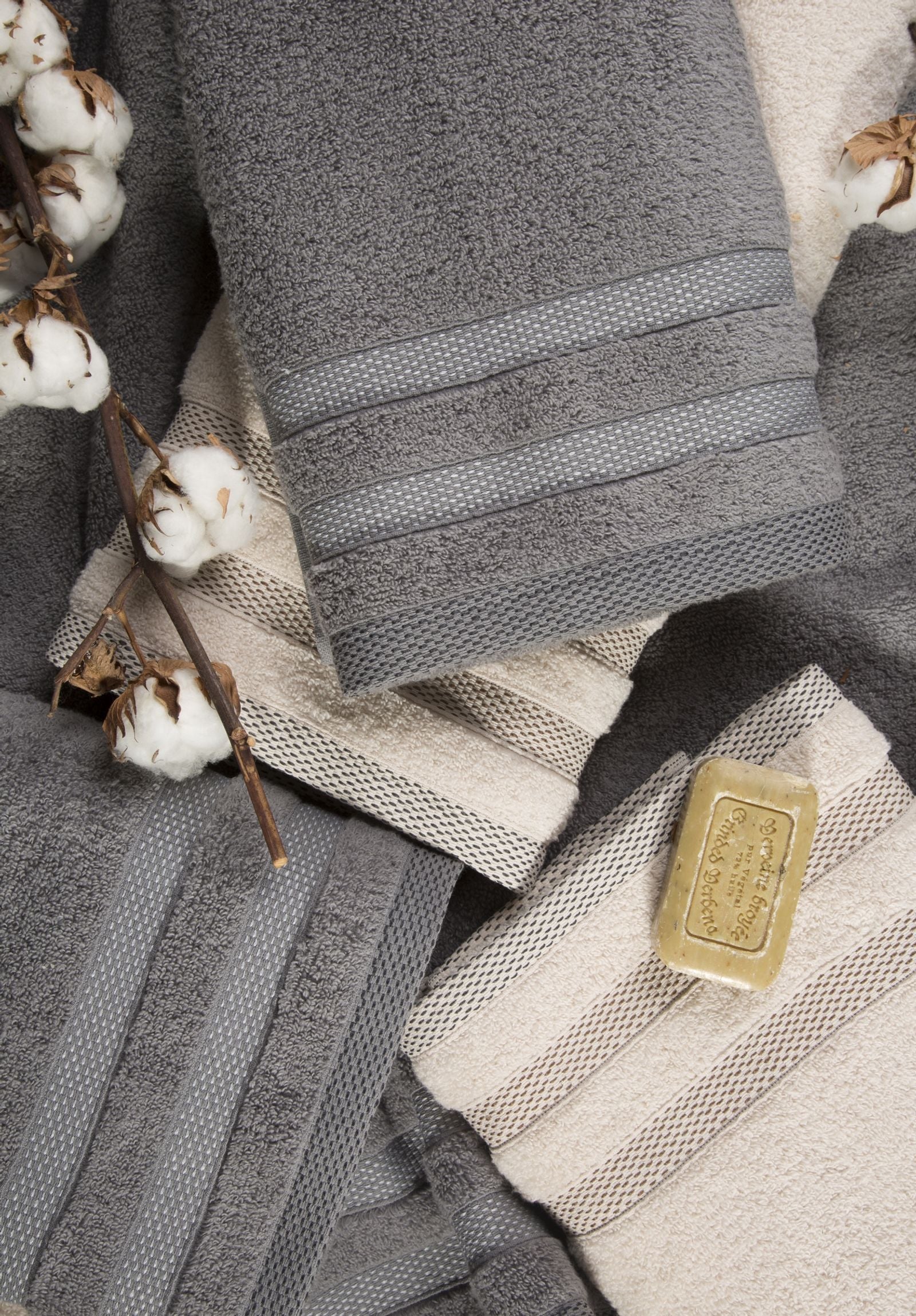 97a2b2b0c3397d9bfbd73f03f220e161