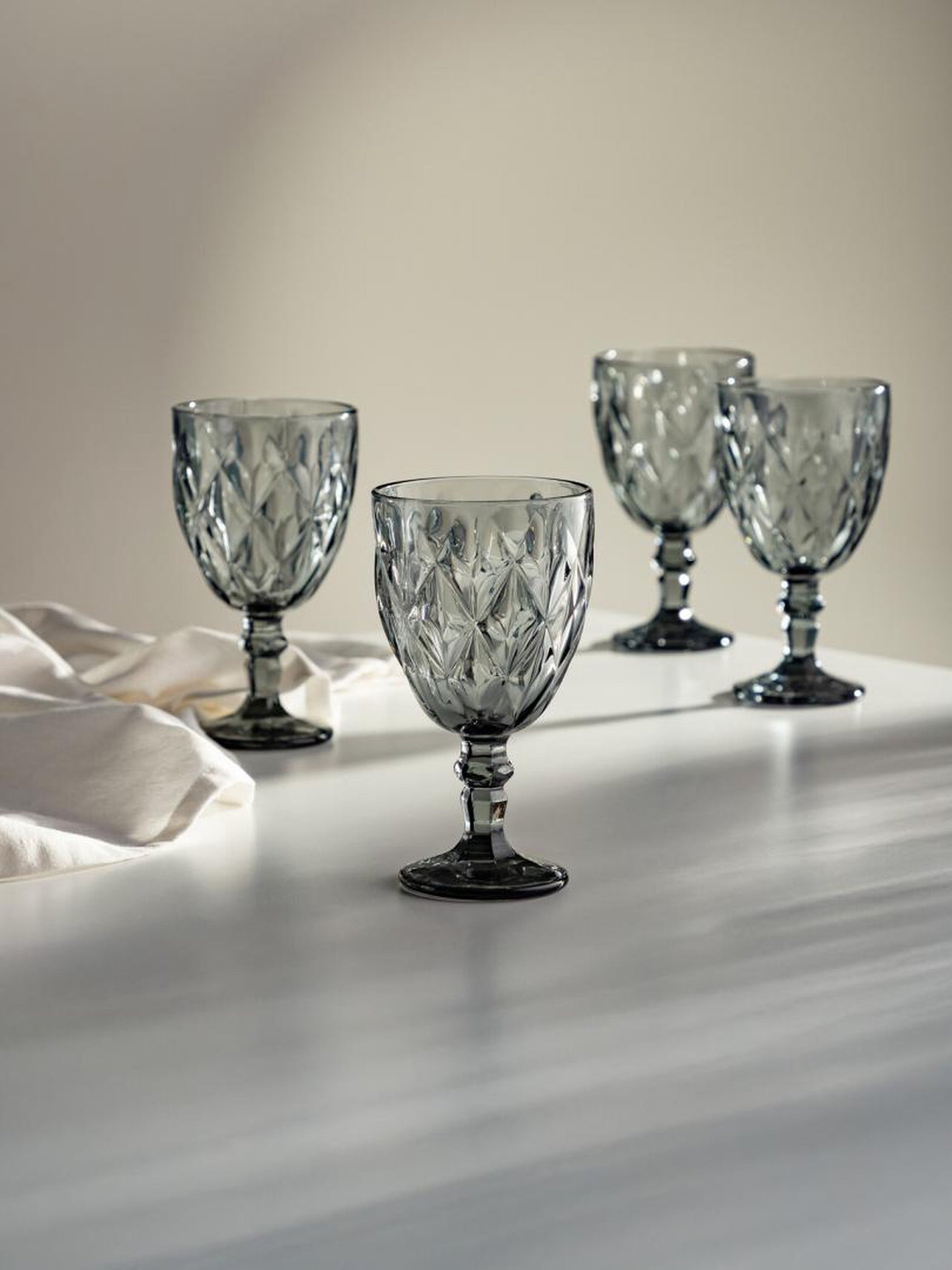 Vīna glāžu komplekts Luns 340 ml grafīts - N1 Home