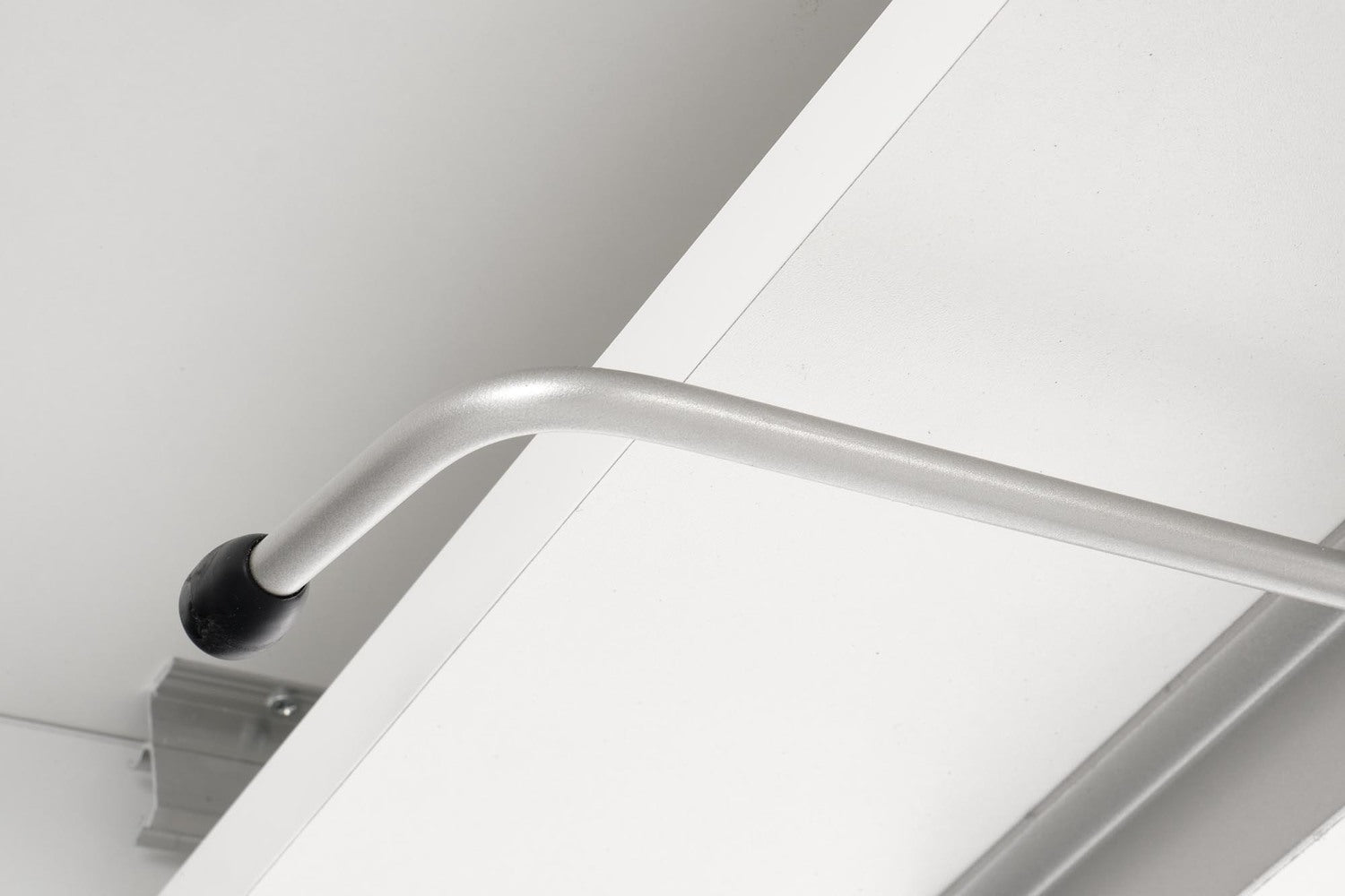 Kafijas galdiņš BS matēta balta 126-167/70/56-74 cm - N1 Home