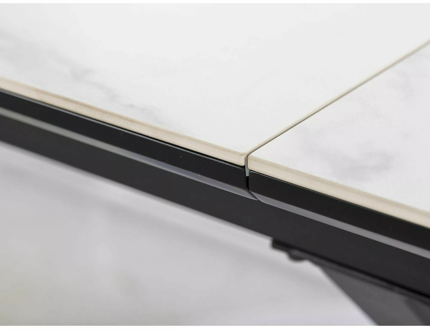 Galds IVO 75/90/160 (200) balts - N1 Home