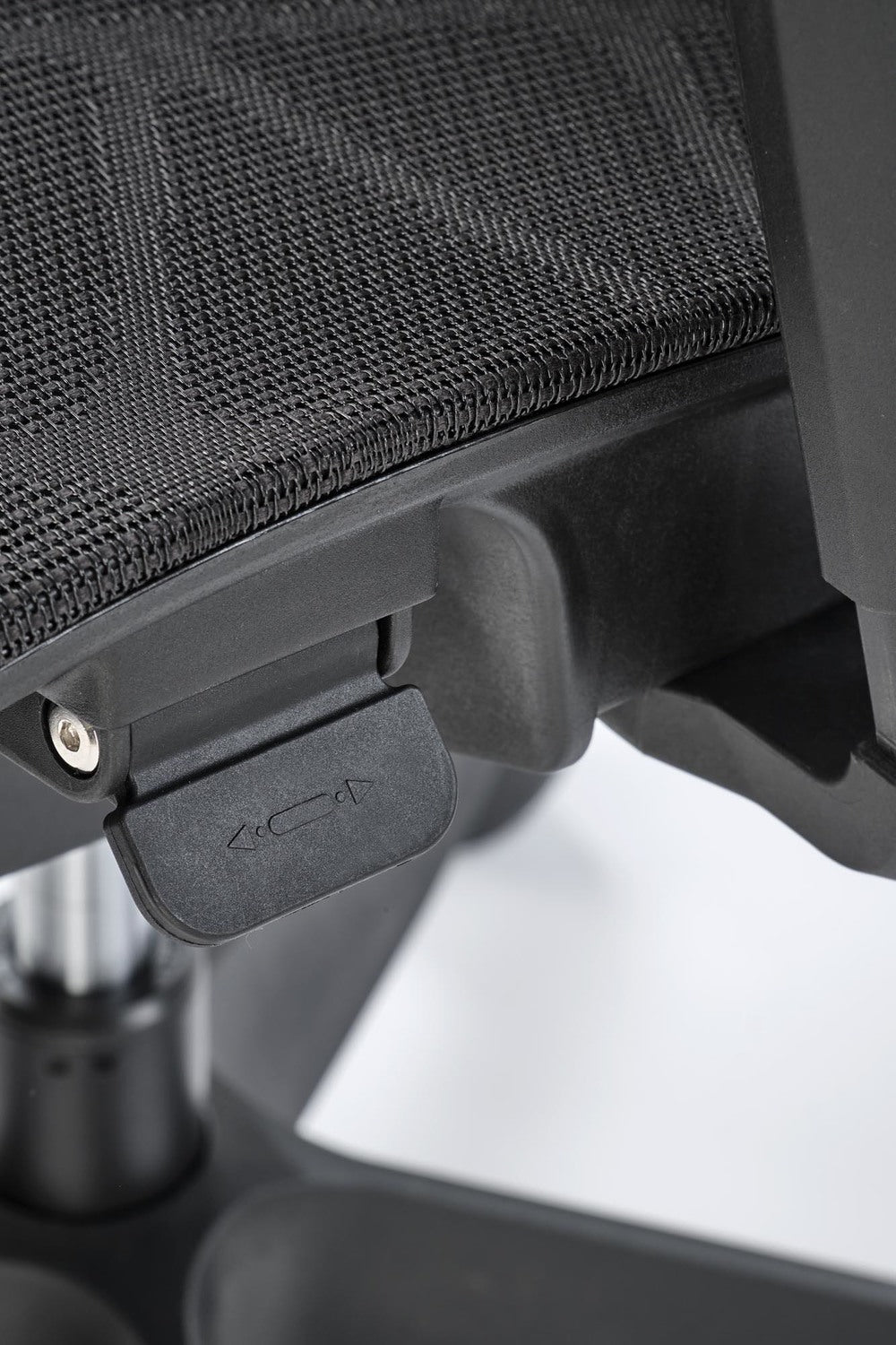 Krēsls Osv 68/74/122-128/45-55 cm melns - N1 Home