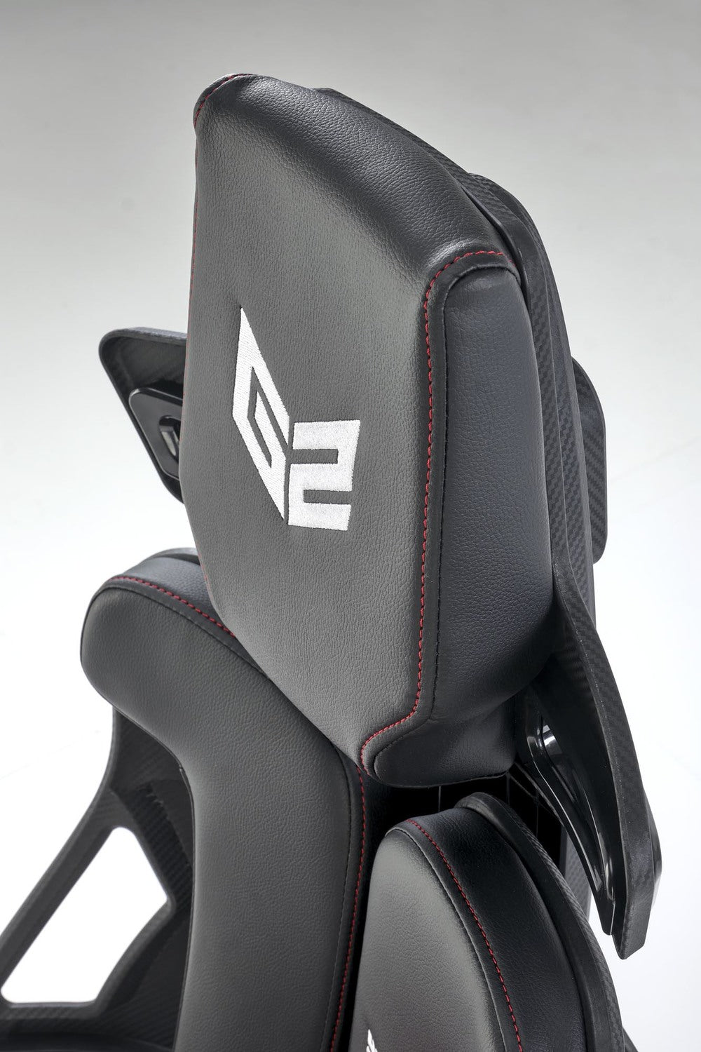 Krēsls Nit 66/68/130-137/44-51 cm melns/sarkans - N1 Home