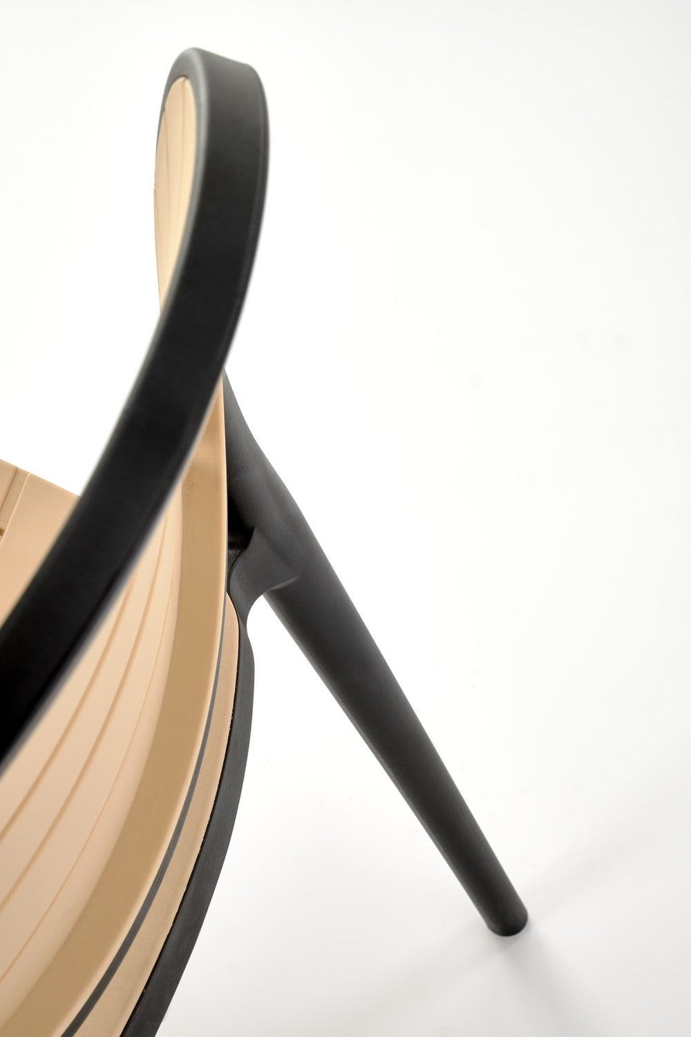 Krēsls PR 42/51/83/46 cm melns - N1 Home