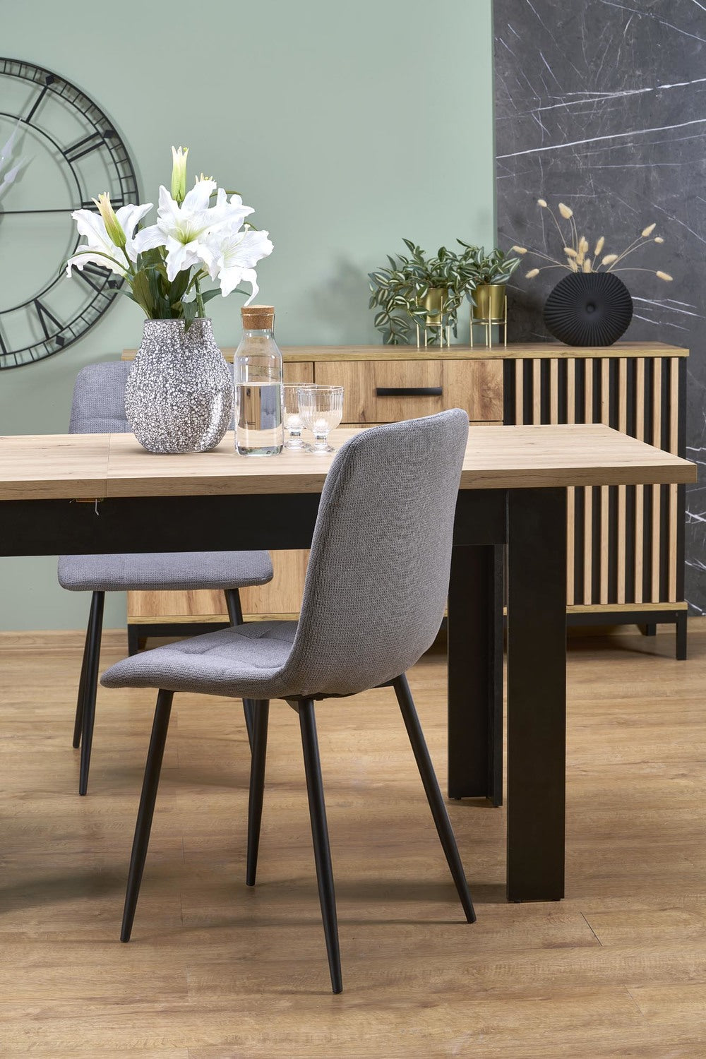 Galds Bagi 120-160/80/77/95 cm amatnieks ozols/melns - N1 Home