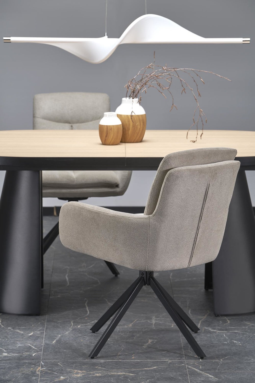 Galds Gia 180-240/100/76/78 cm melns/dabīgs - N1 Home