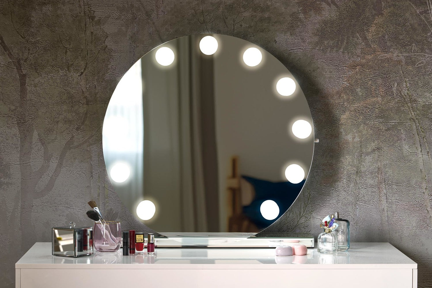 Spogulis Tora 70/70/6,5 cm sudrabs - N1 Home