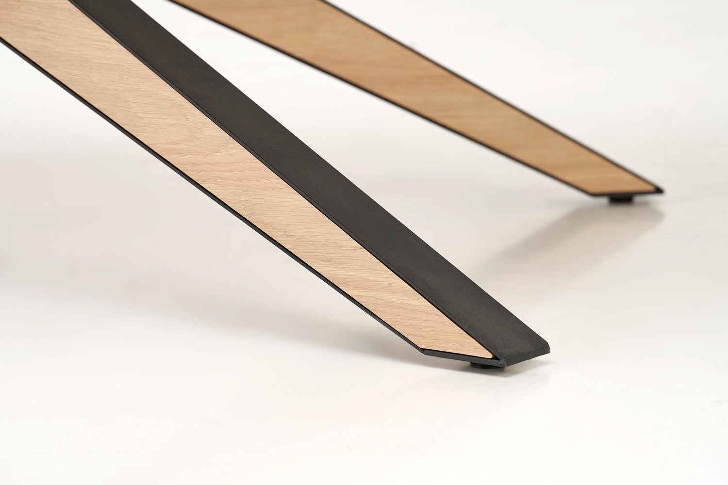 Galds Jamis 160/90/76 cm dabīgs/melns - N1 Home