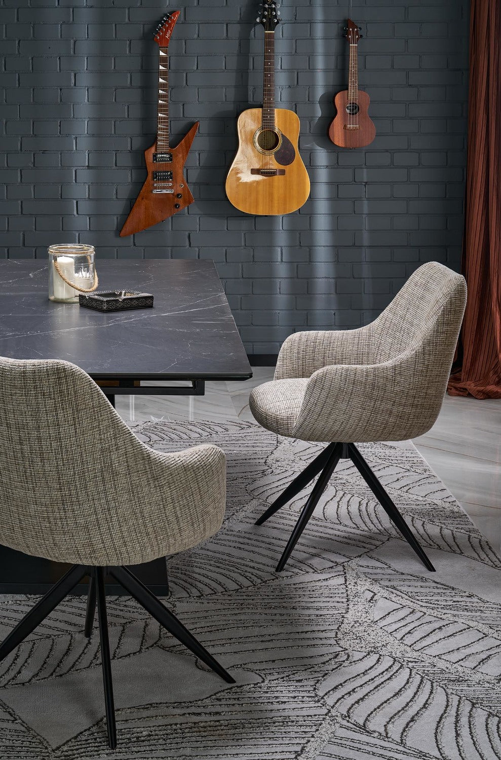 Galds Volans 140; 160/90/67 cm melns marmors/ozols - N1 Home