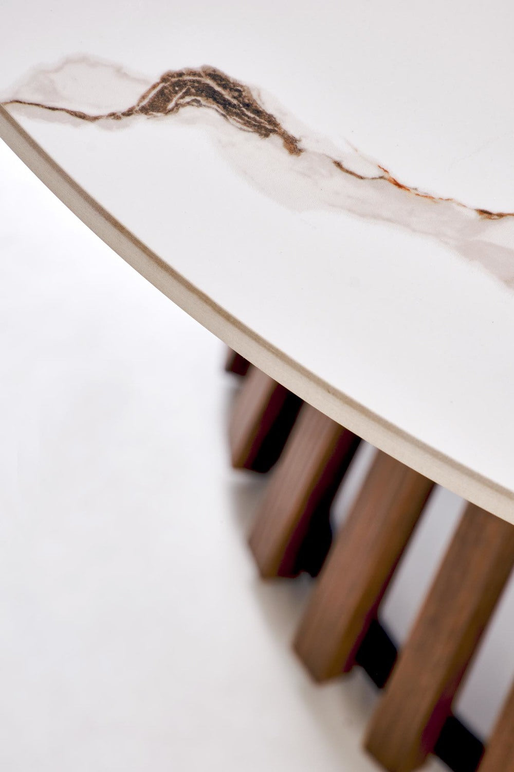 Kafijas galds Karin 50/51;  80/46 cm valrieksts/bēšs marmors - N1 Home