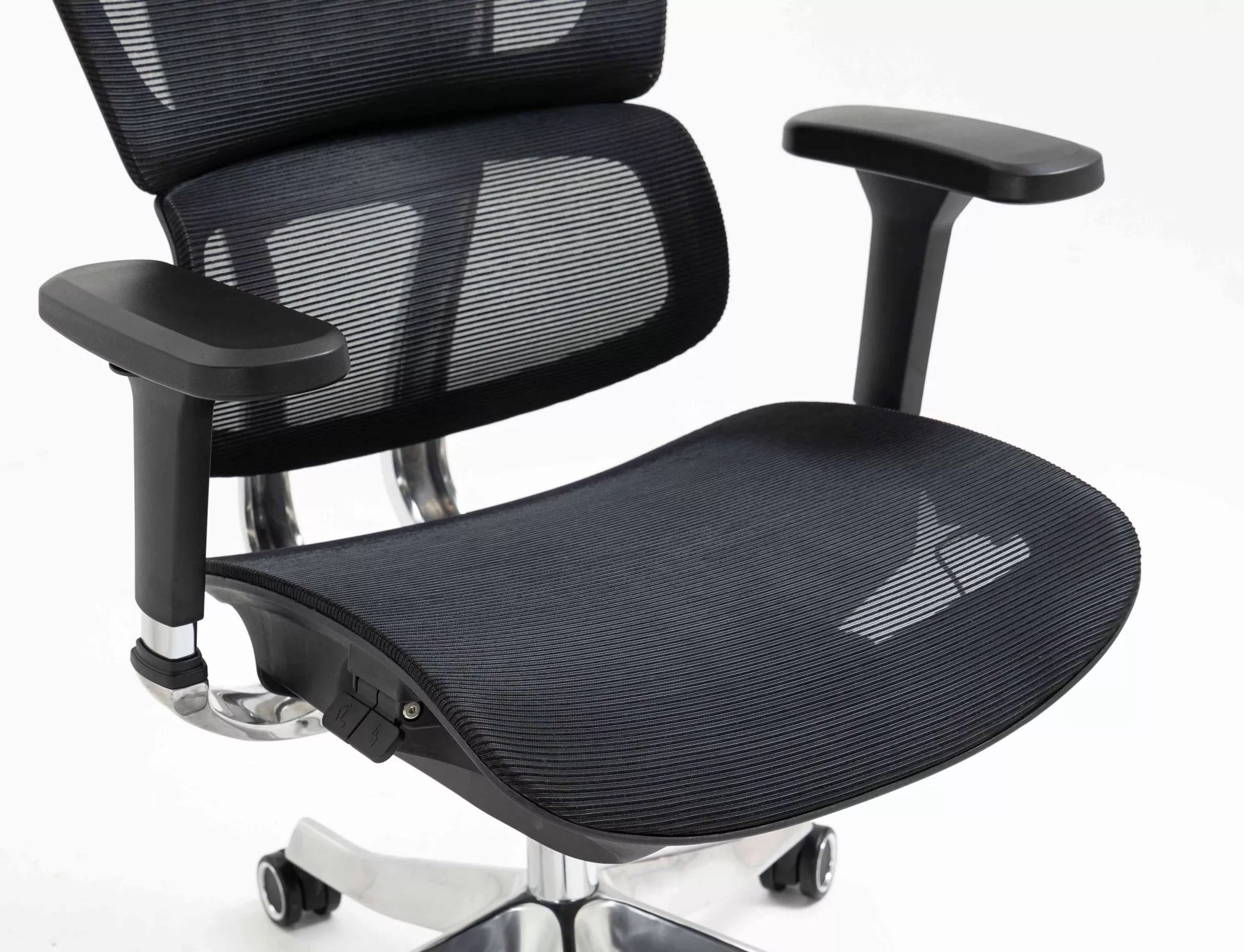 Grozāmais krēsls WinLuks 68/119/50 cm melns - N1 Home