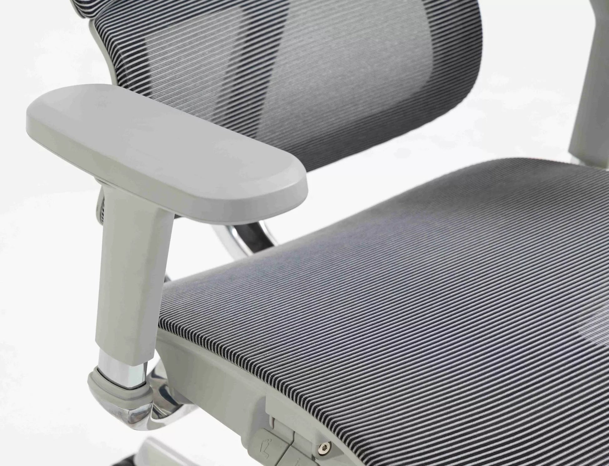 Grozāmais krēsls WinLuks 68/119/50 cm pelēks - N1 Home