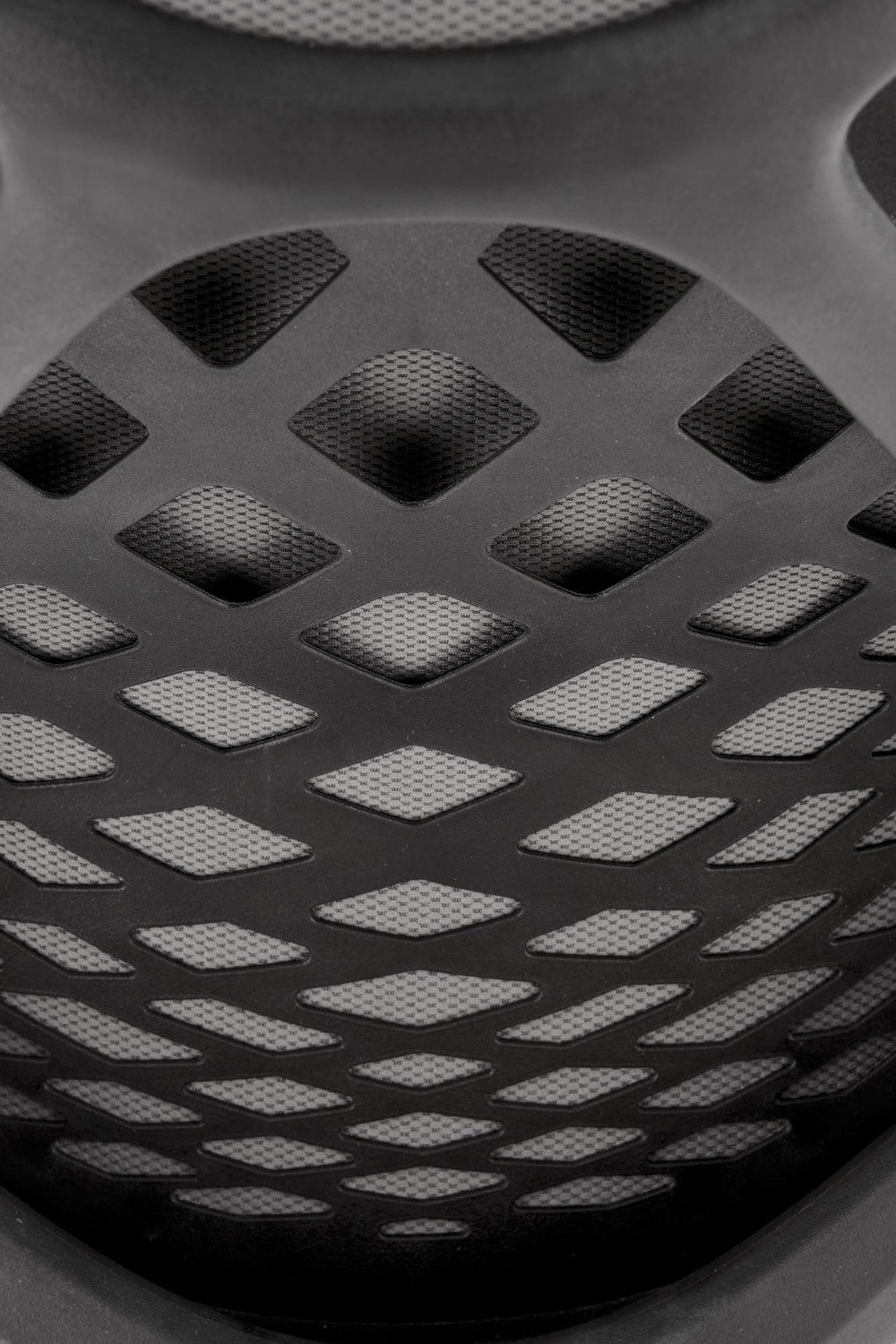 Krēsls Ruts 101-109/66/60/45-53 cm pelēks/melns - N1 Home