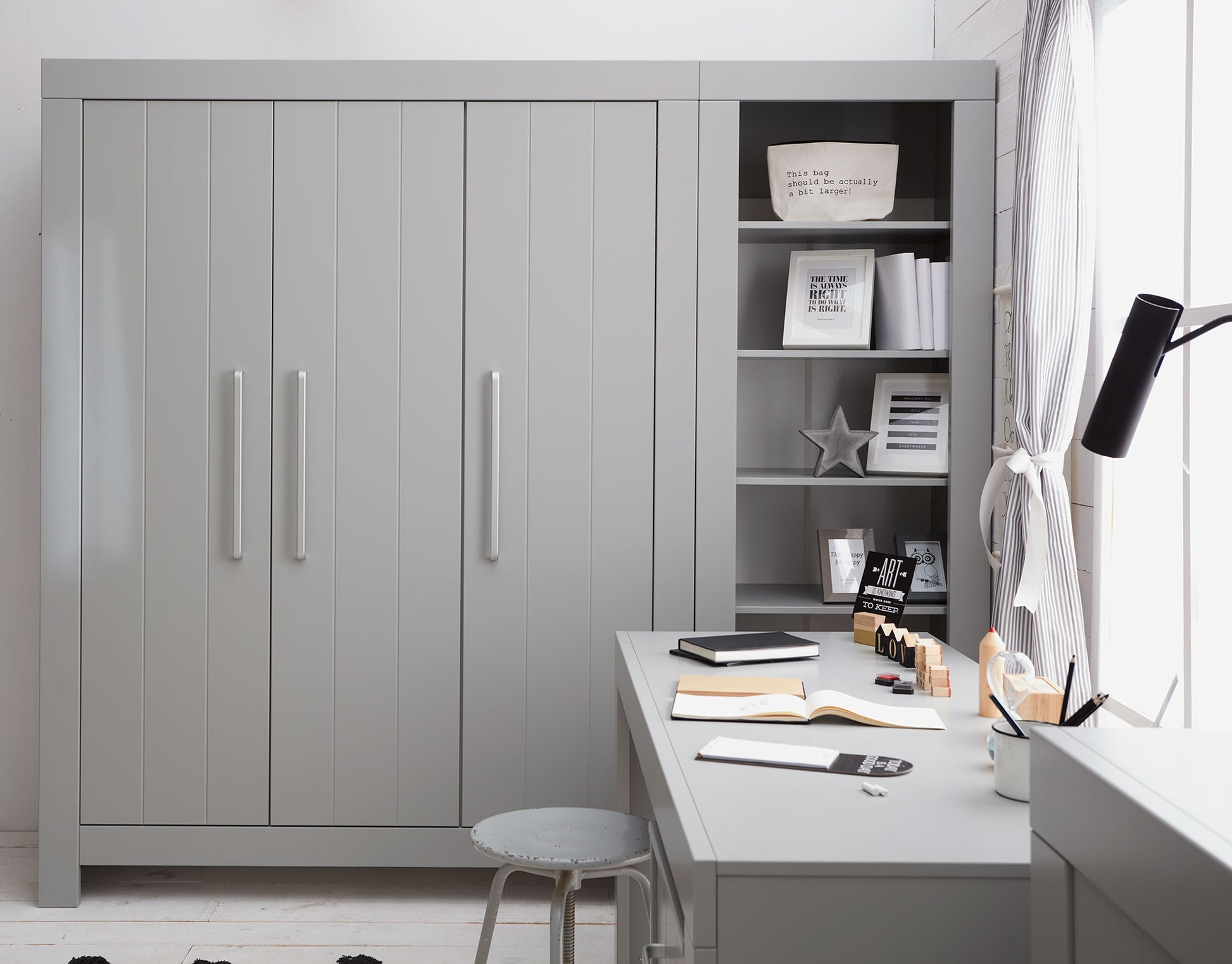 Grāmatu skapis CAMU 45/69/204 cm pelēks - N1 Home