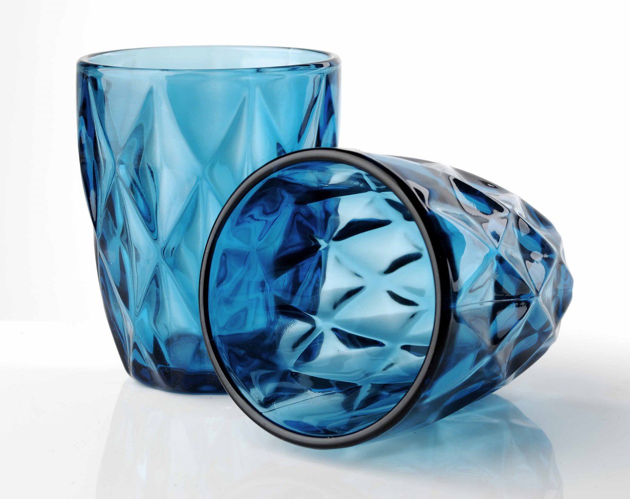 4327ce823de0fe2fbe8d33b6d3904d6f