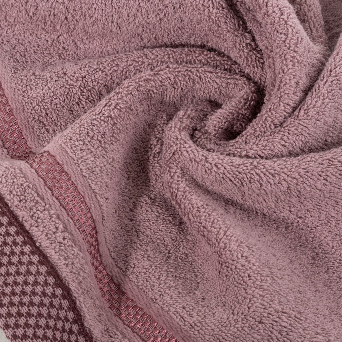 dc87f8fb060d384a10d2612aa1c4b1ba