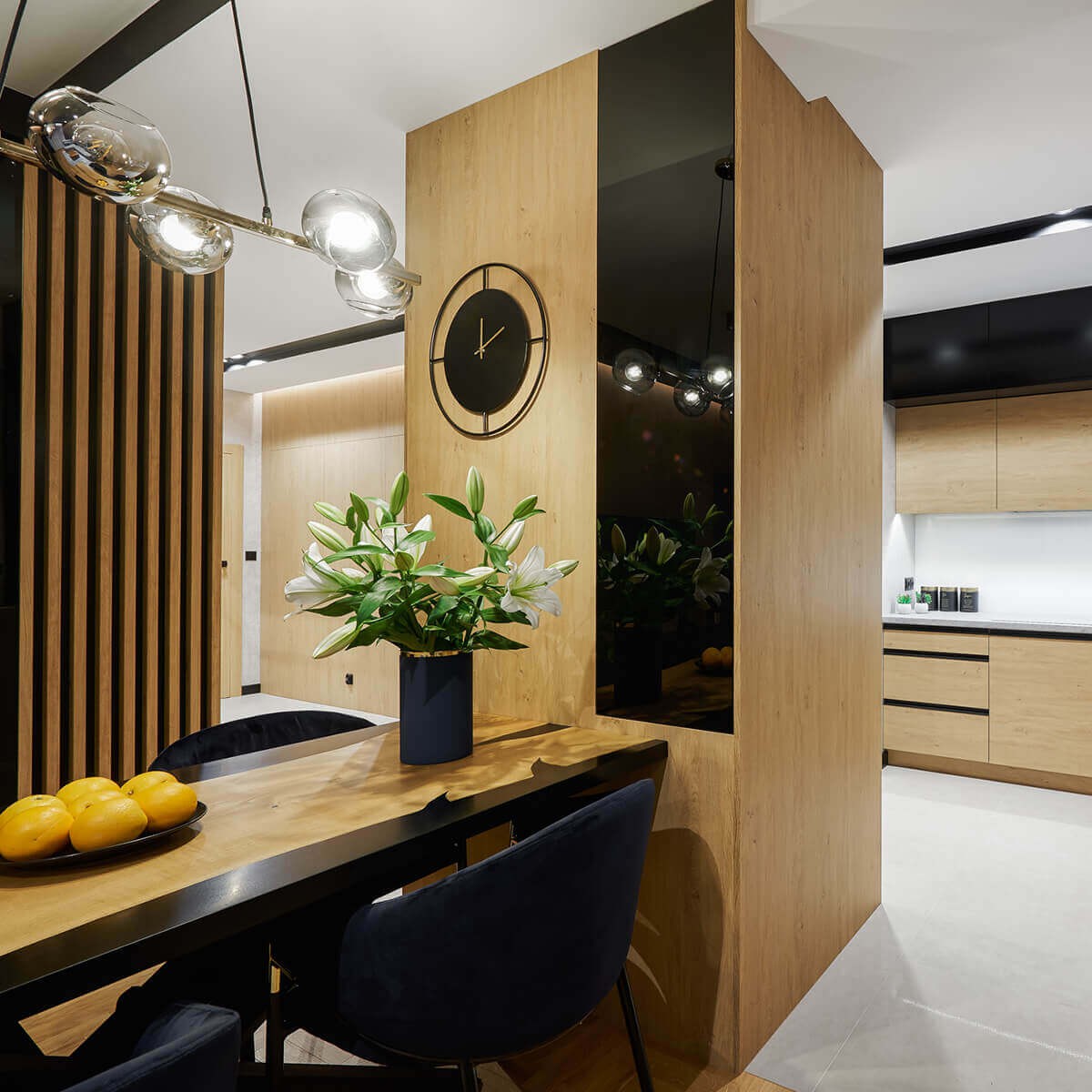 Sienas līstes 300/2750 mm melns paklājiņš - N1 Home