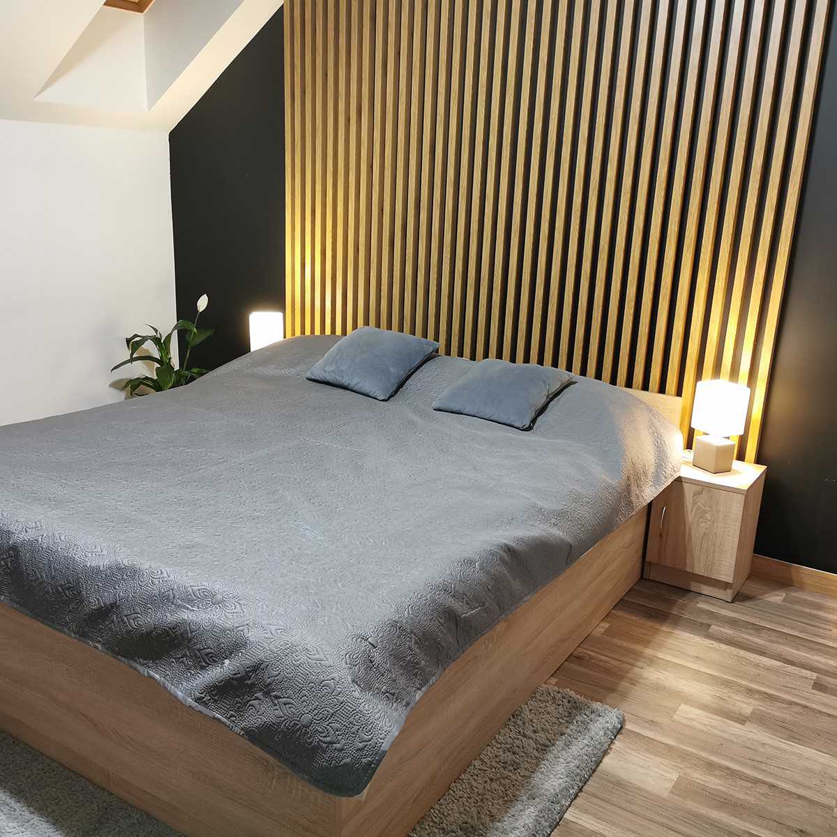 Lameles uz HDF plātnes 2750/300 mm dabīgais ozols/melns - N1 Home