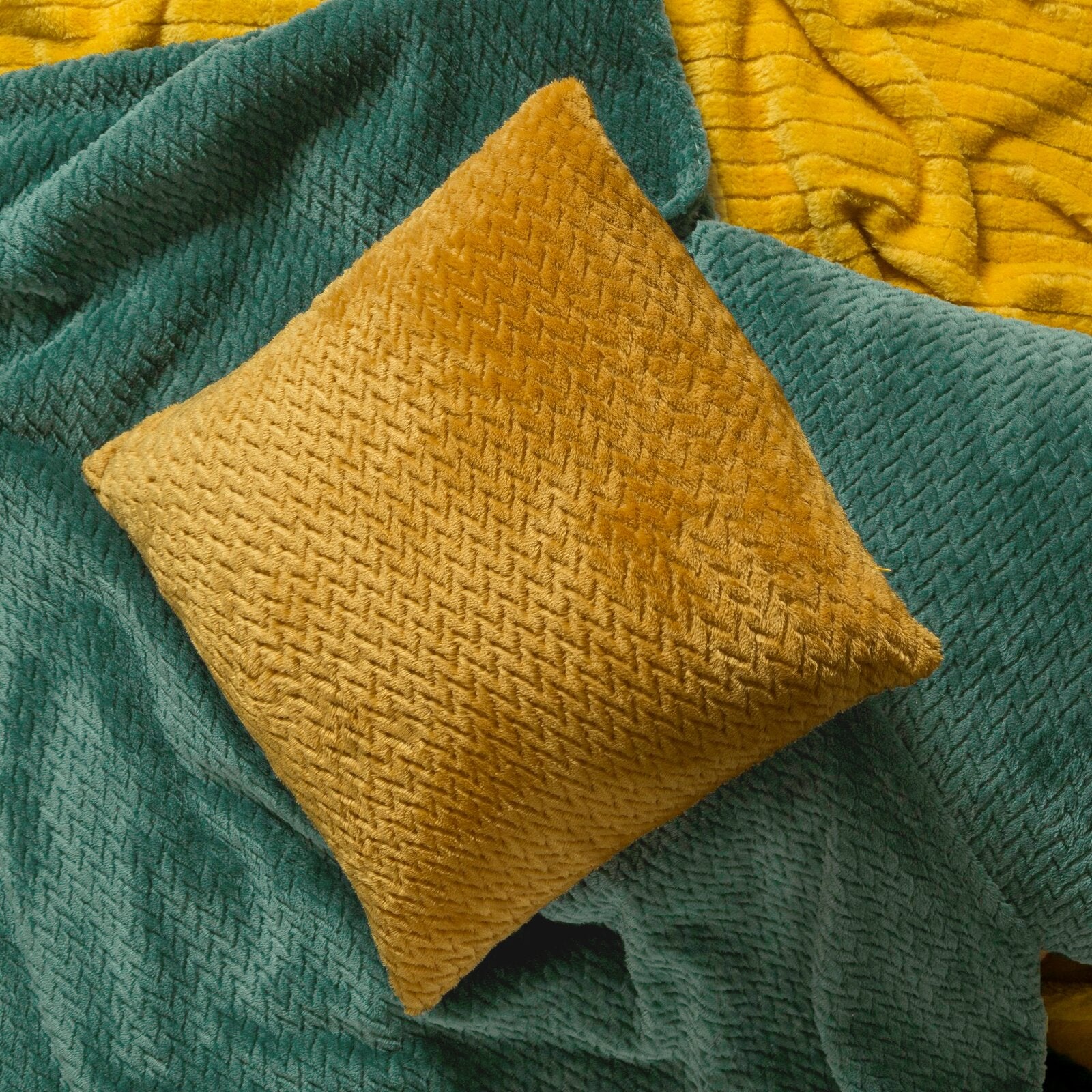 74626cea5b31ba44823785fc07649bb1