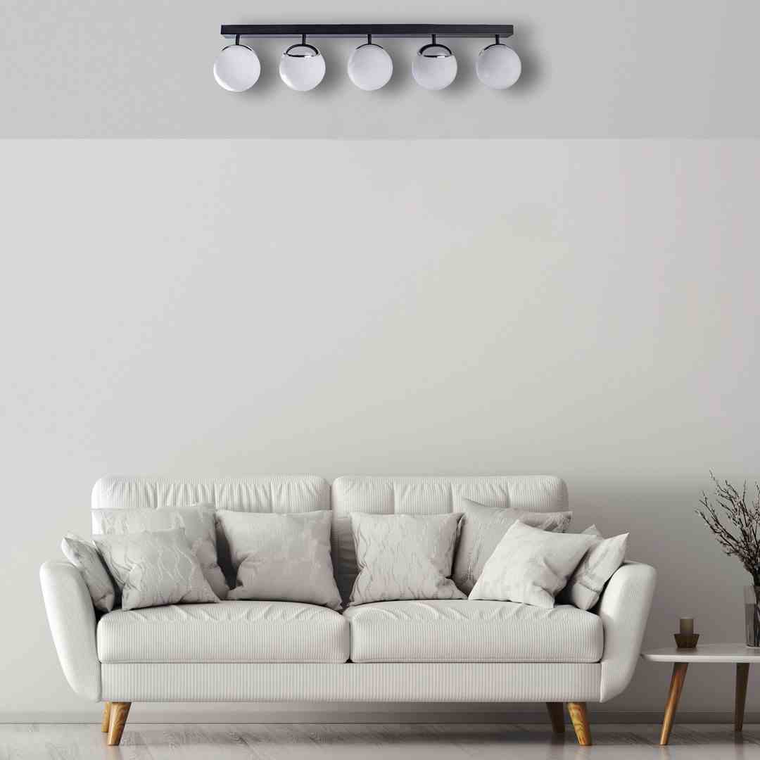 71ced330a50111cd6c9bd9888192ea31