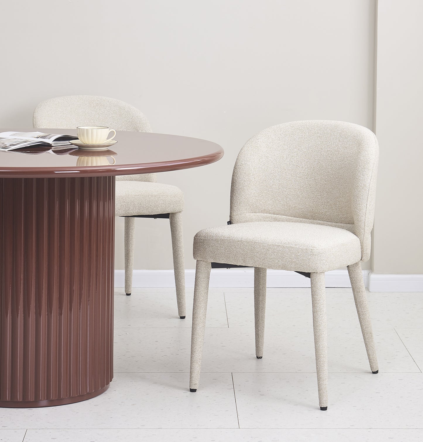 Galds Prino 120/120/76 cm bordo