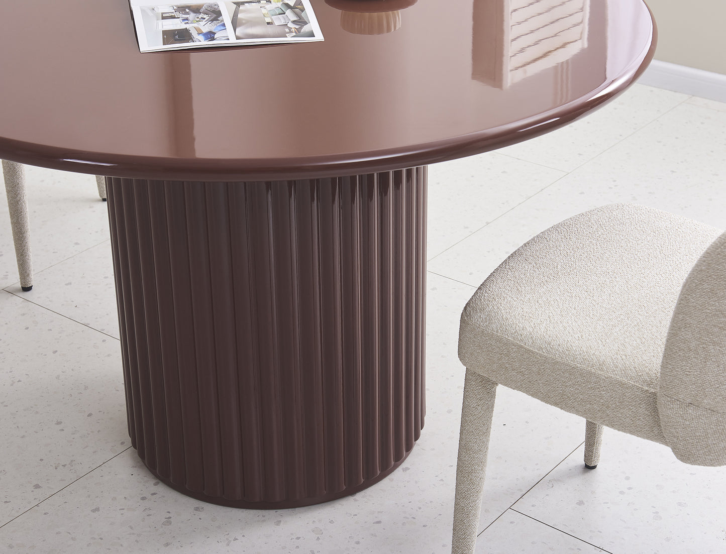 Galds Prino 120/120/76 cm bordo