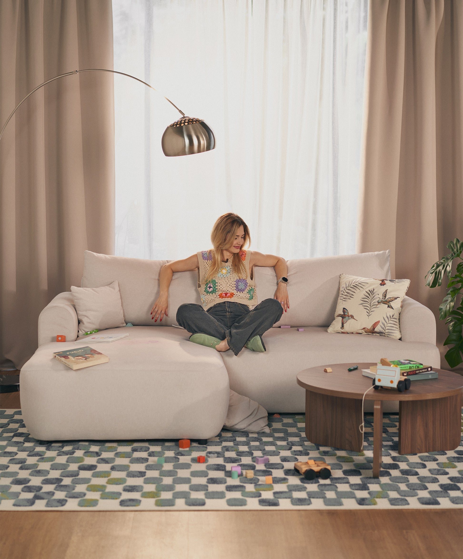 Dīvāns Ovors mini 238/93/156 cm Castel 04 - N1 Home