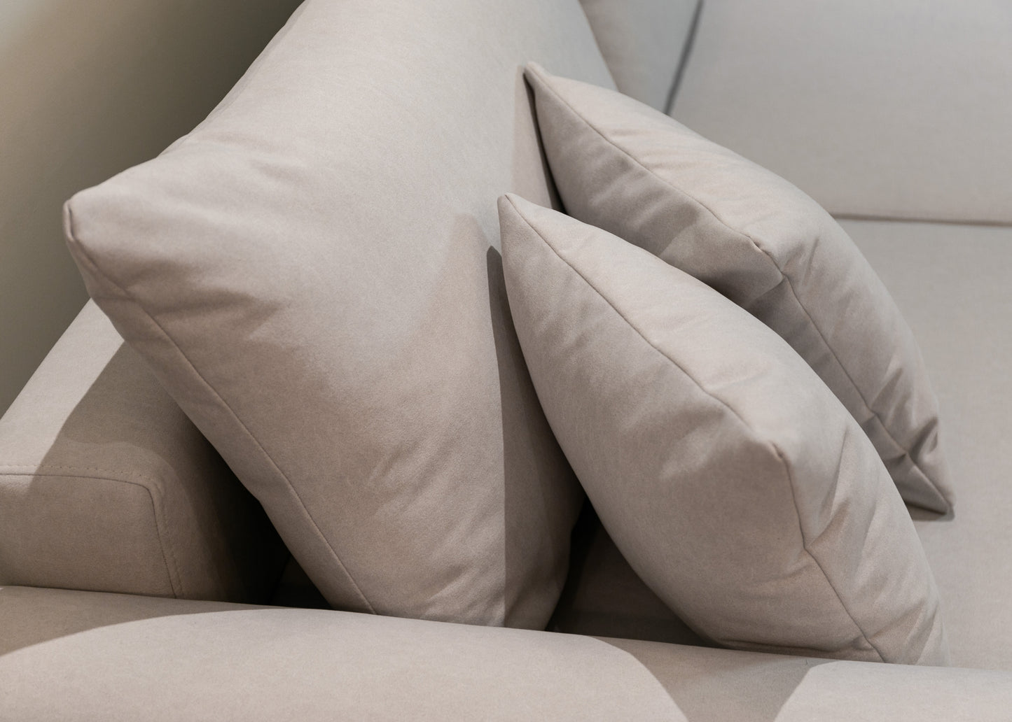 Dīvāns Ovors 260/93/165 cm Castel 04 - N1 Home