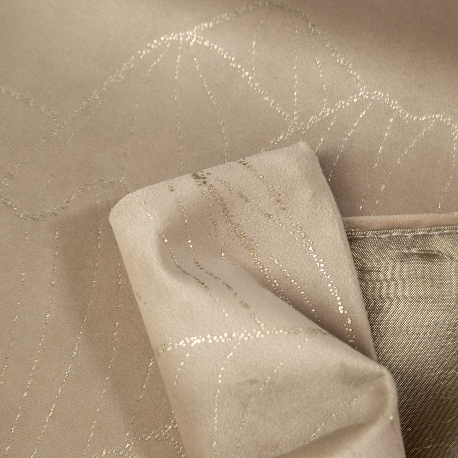 1ec761921168d9343fe9d8cf6c957df7