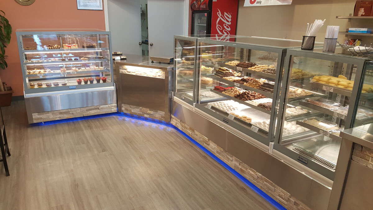 Konditorejas letes Rafo Mini CH – refrigerated 1300x860x1170 cm melns Enerģijas klase E - N1 Home