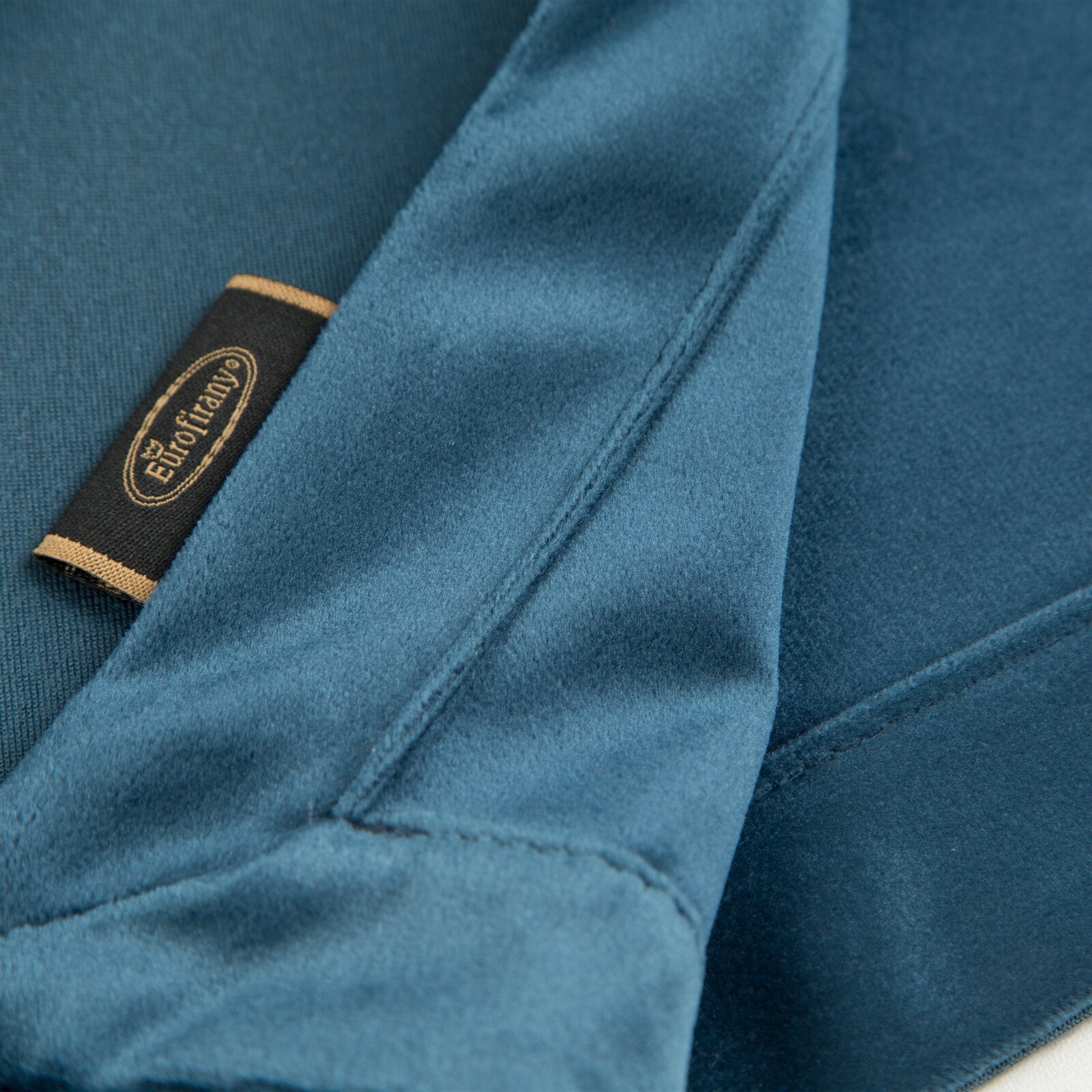 6030f4bbfb0b46f7c819d8a8aff369f5