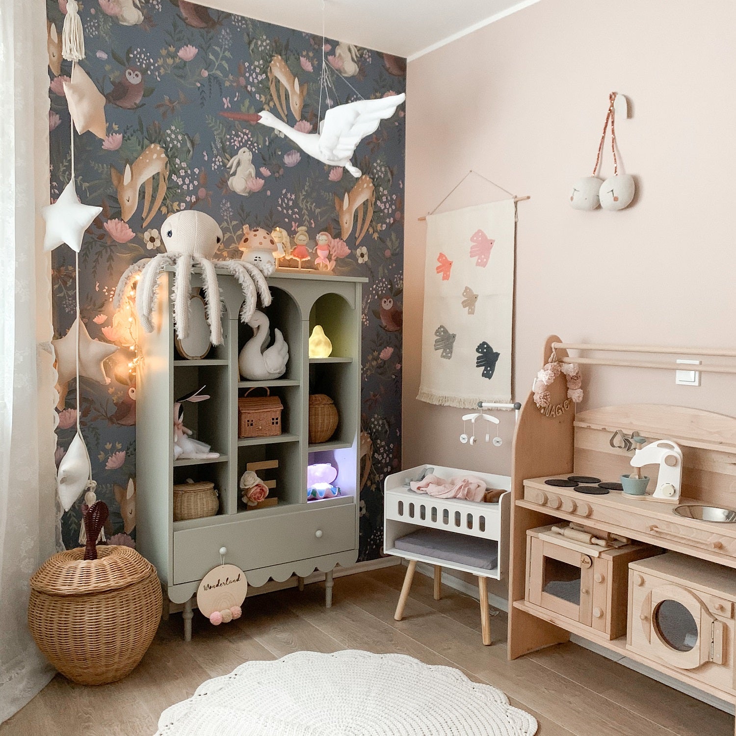 Grāmatu plaukts Bubi 140 x 84 x 35 cm olīves - N1 Home