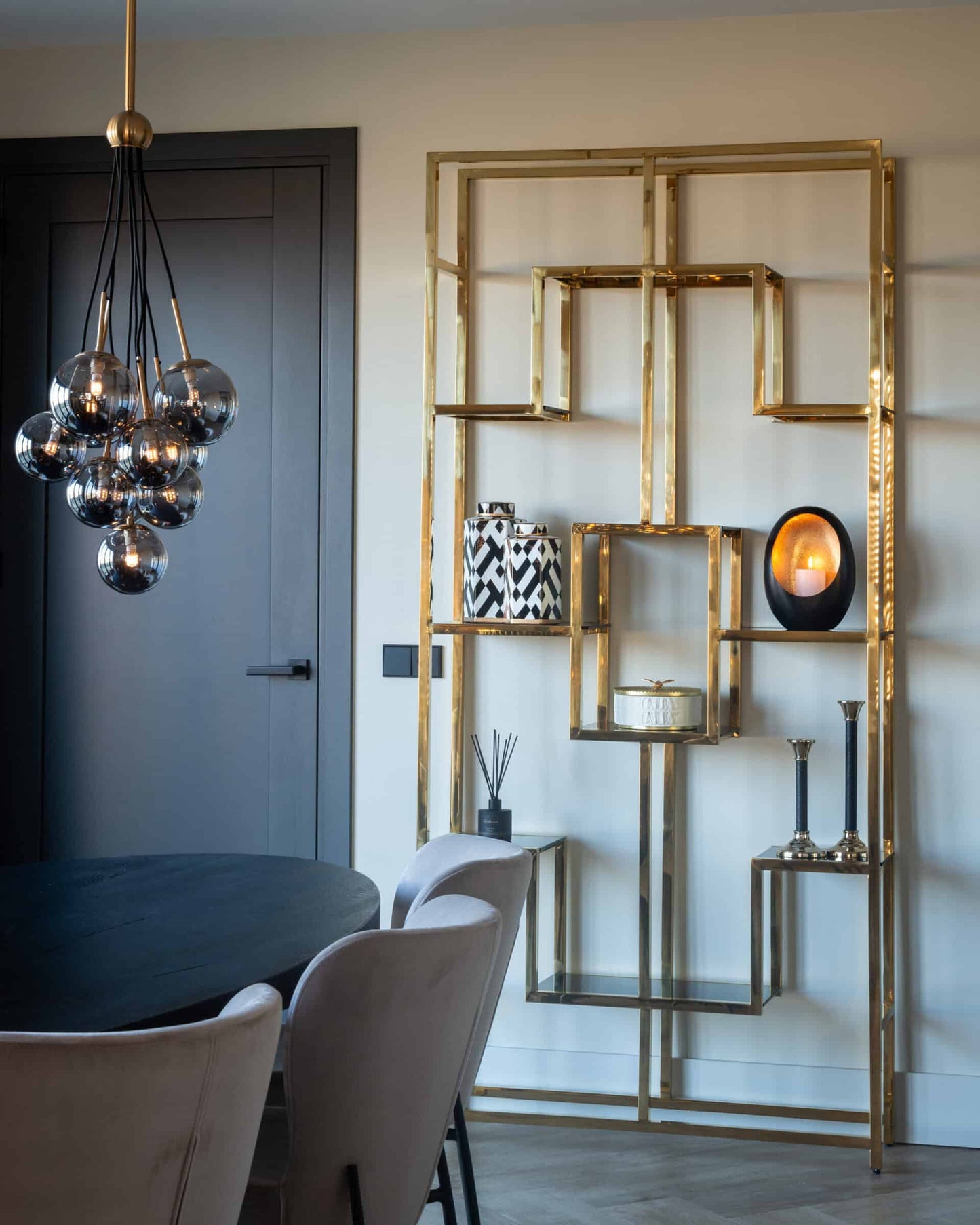 Krēsls Darby (Set of 2) Richmond Interiors 49/85/64 cm khaki velvet fire retardant