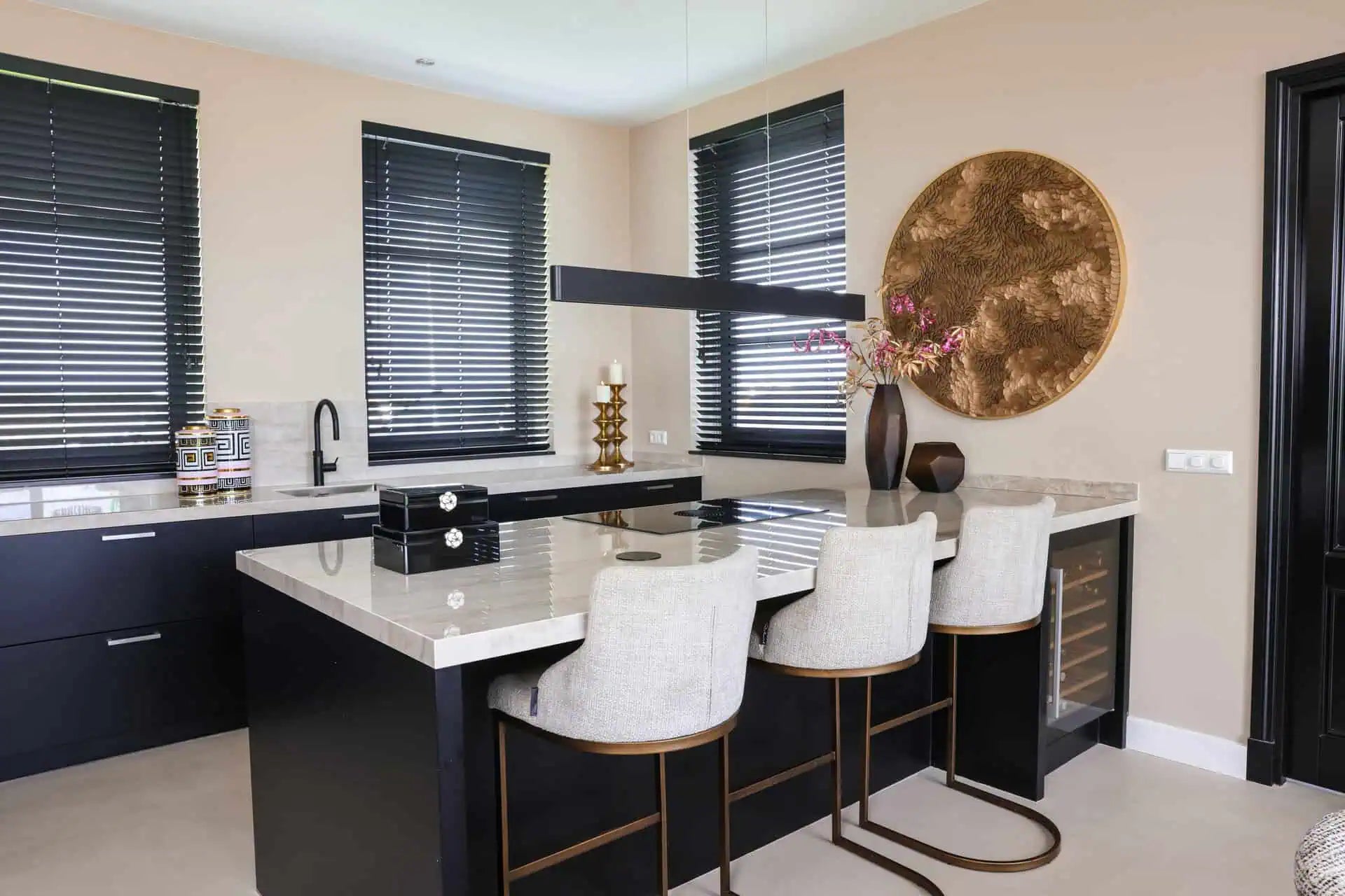 Svečturis Ayden gold large Richmond Interiors 47/20/20 cm zelts - N1 Home