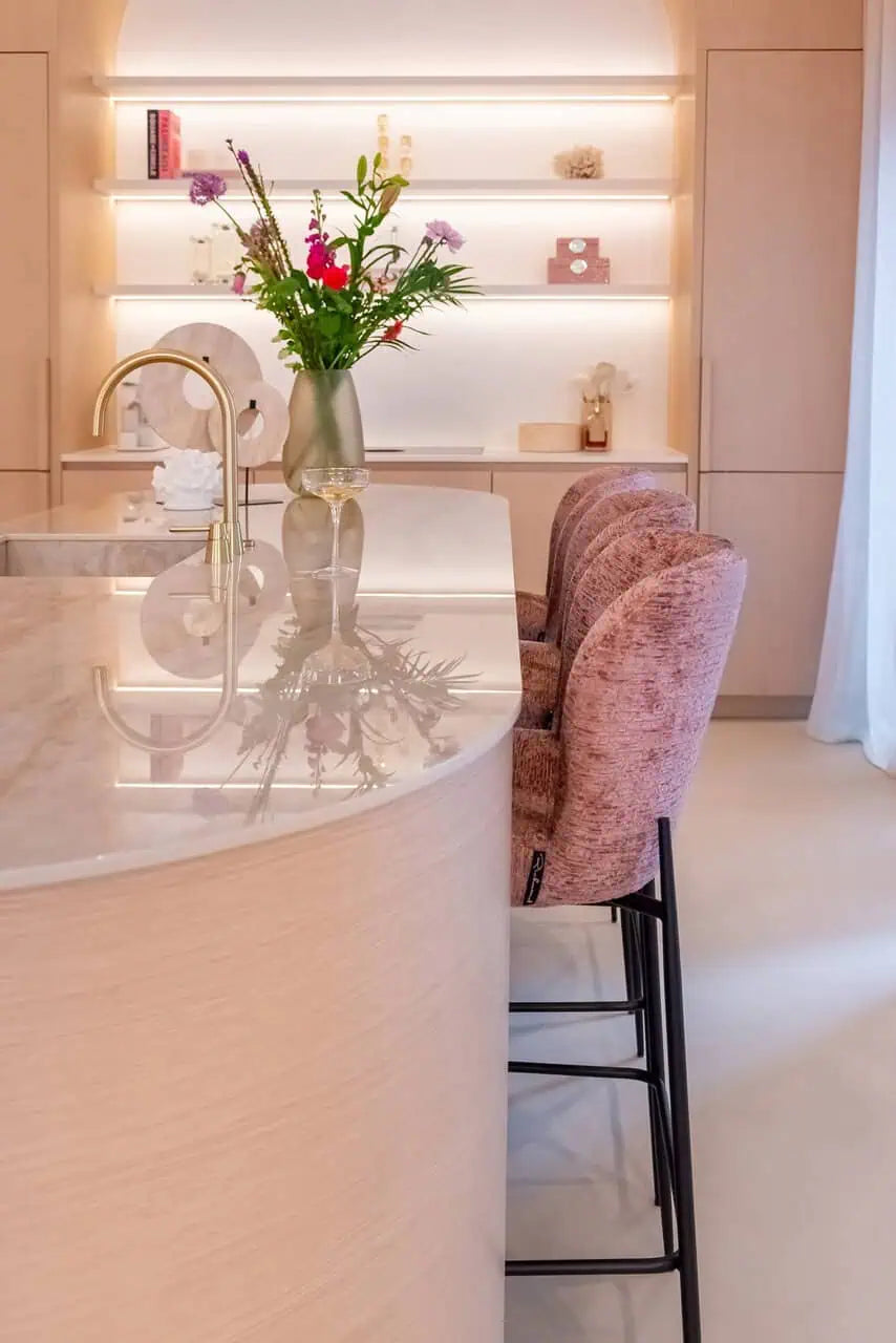 Dekoratīvs priekšmets Richmond Interiors Manou small 29/20/8 cm bēšs - N1 Home