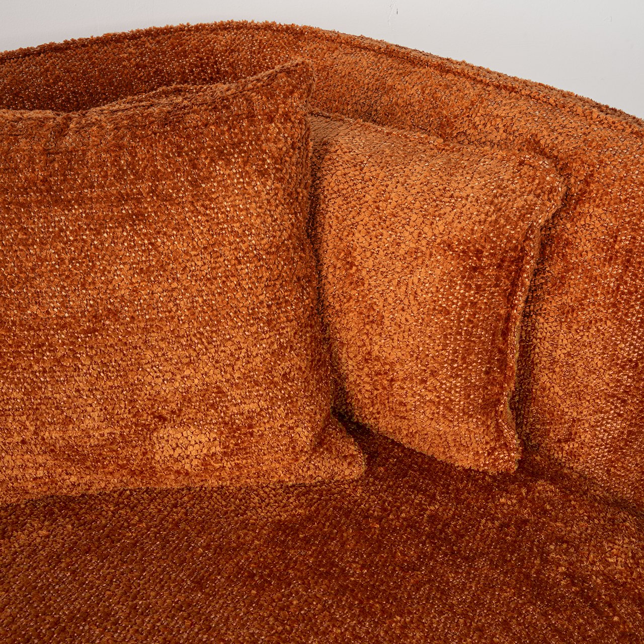 Dīvāns Rodina Richmond Interiors 89/355/140 cm Be lovely 51 pumpkin - N1 Home