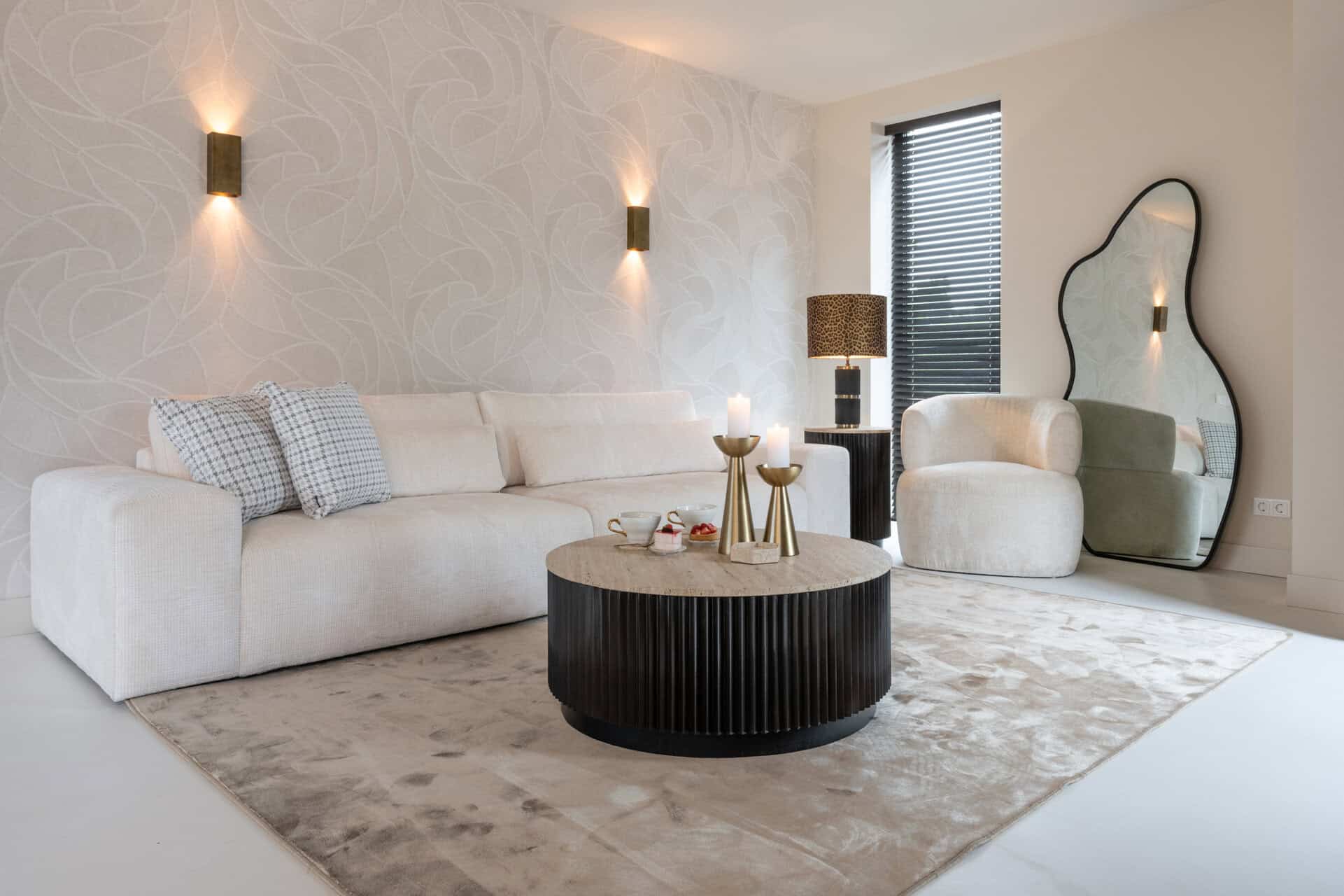 Kafijas galds Bloomstone Richmond Interiors 90/38/90 cm tumši brūns - N1 Home